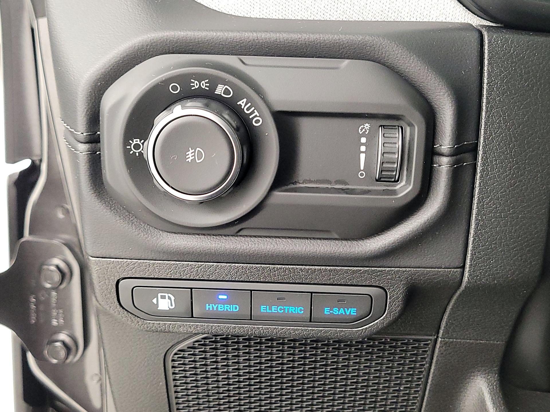 Thumbnail: 2025 Jeep Wrangler - 13