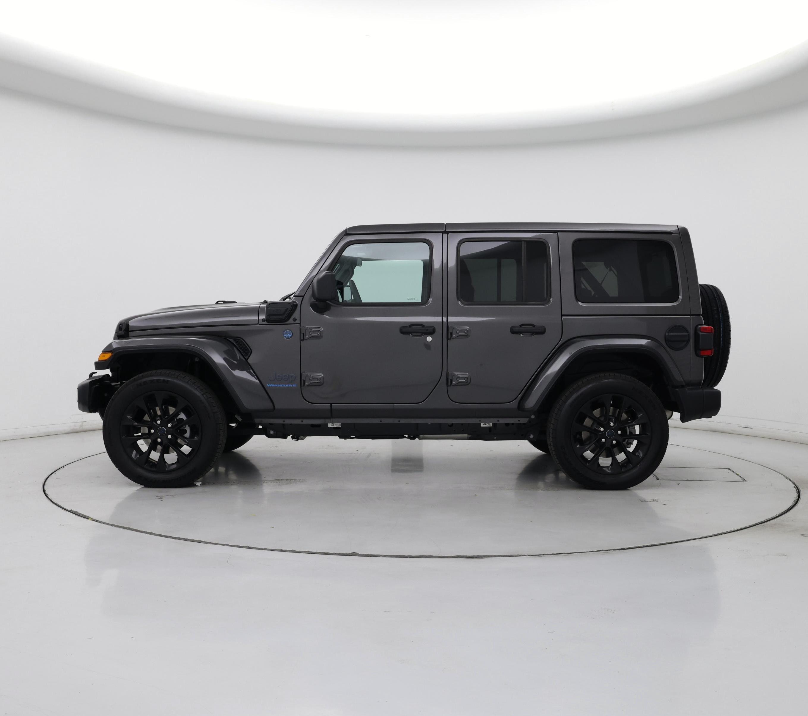 Thumbnail: 2025 Jeep Wrangler - 3
