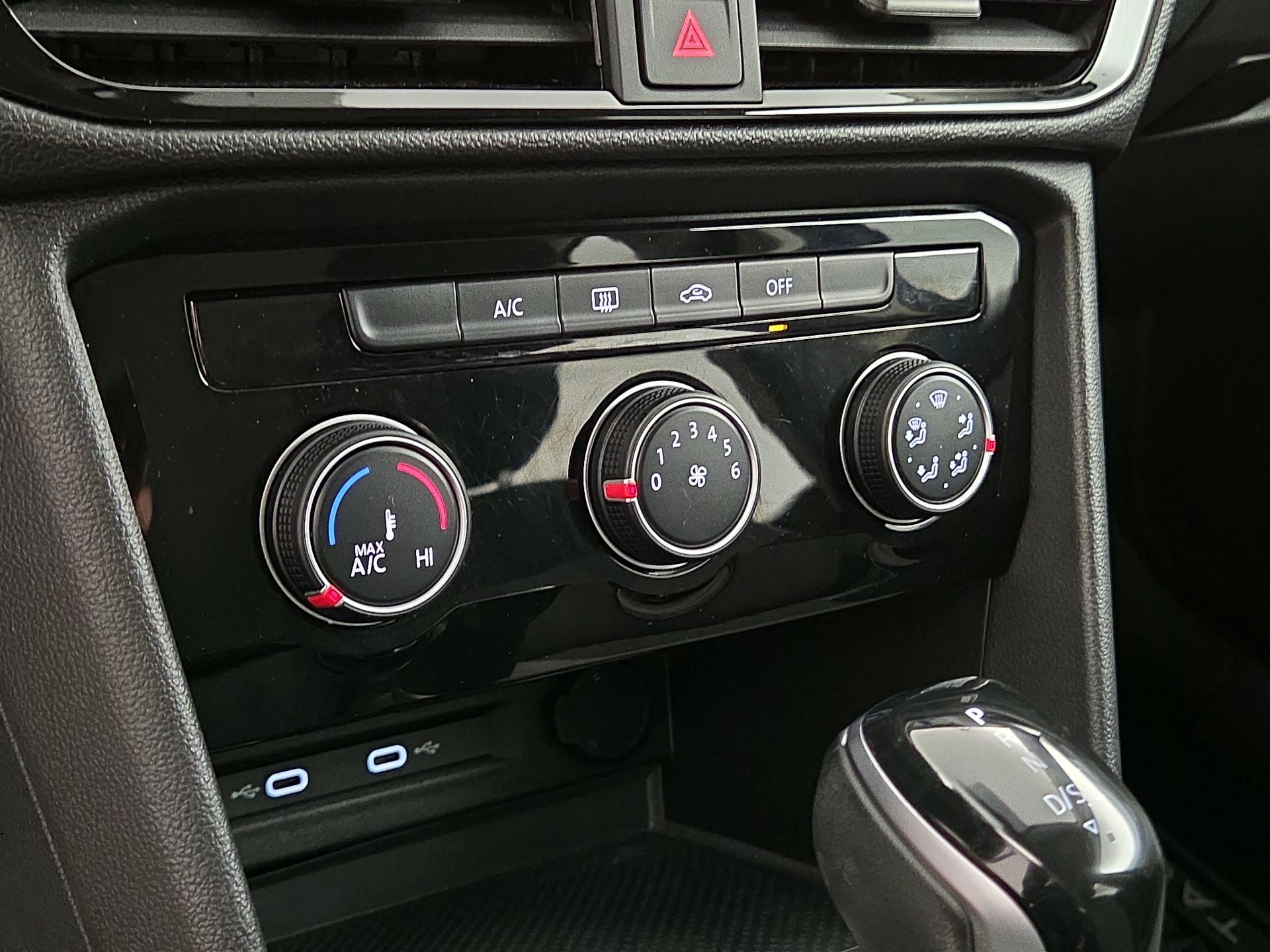 Thumbnail: 2023 Volkswagen Taos - 16