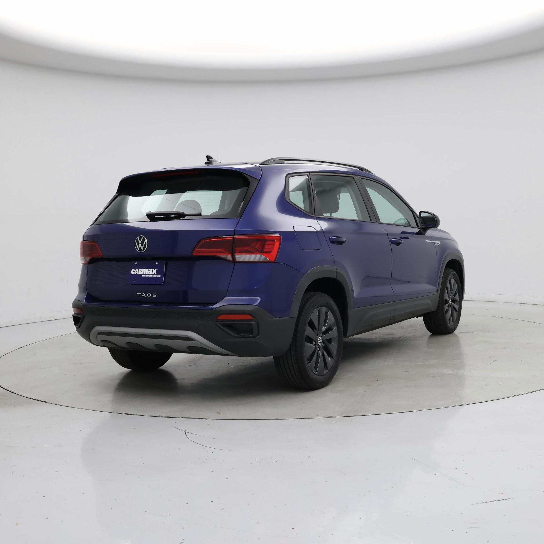 Thumbnail: 2023 Volkswagen Taos - 8