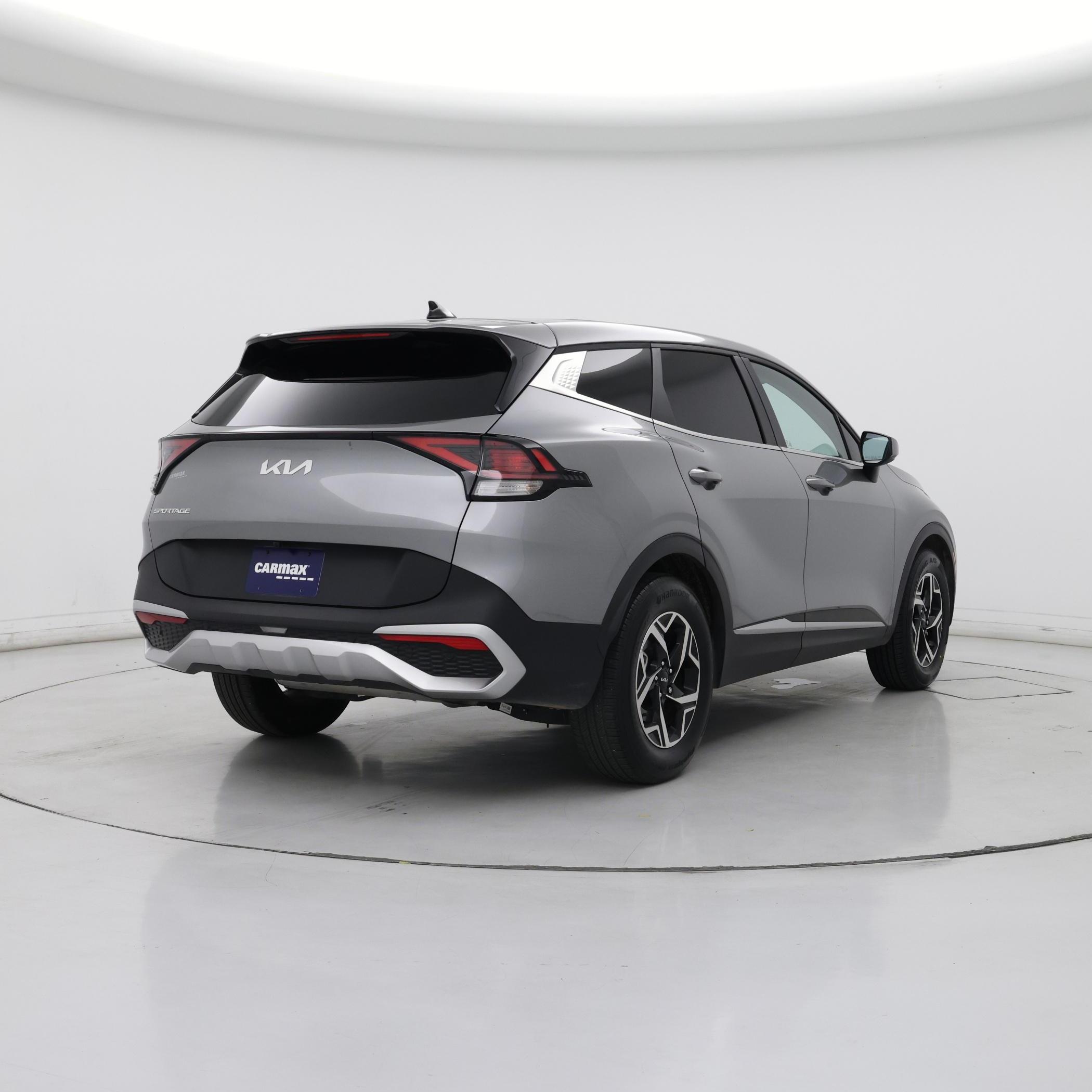 Thumbnail: 2024 Kia Sportage - 8