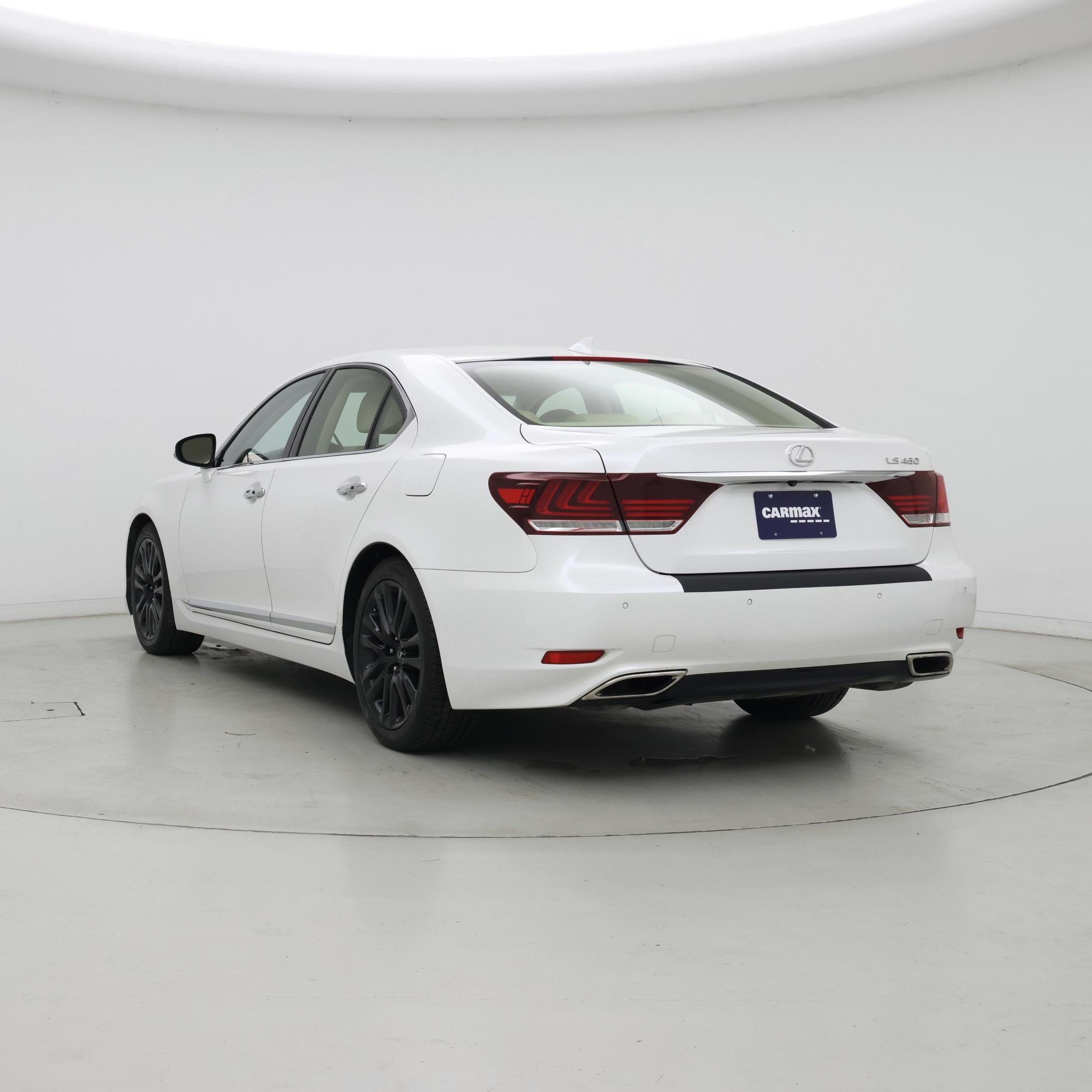 Thumbnail: 2015 Lexus LS - 2