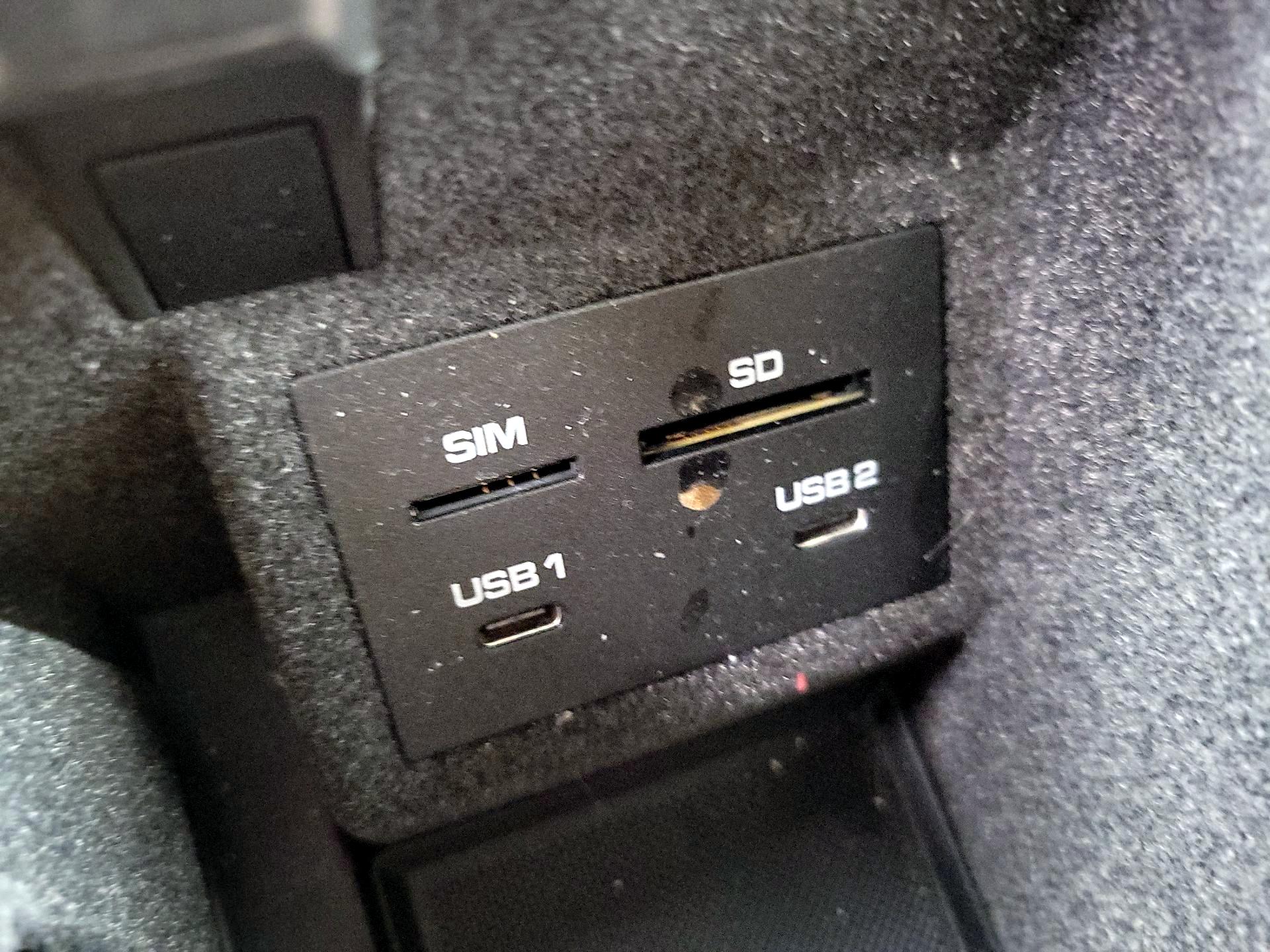 Thumbnail: 2024 Porsche Macan - 19