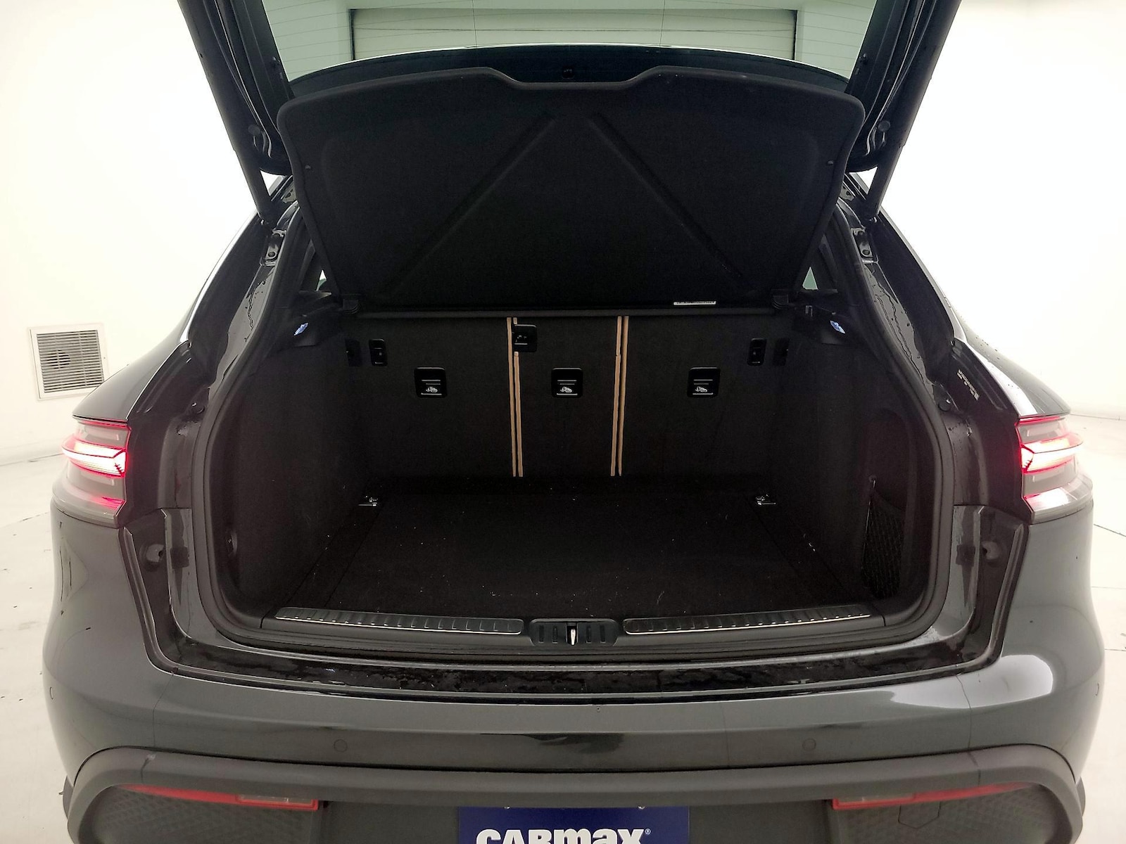 2024 Porsche Macan Base - Photo 22