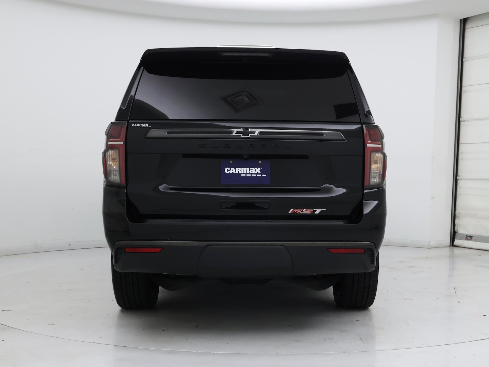 2021 Chevrolet Suburban RST - Photo 7