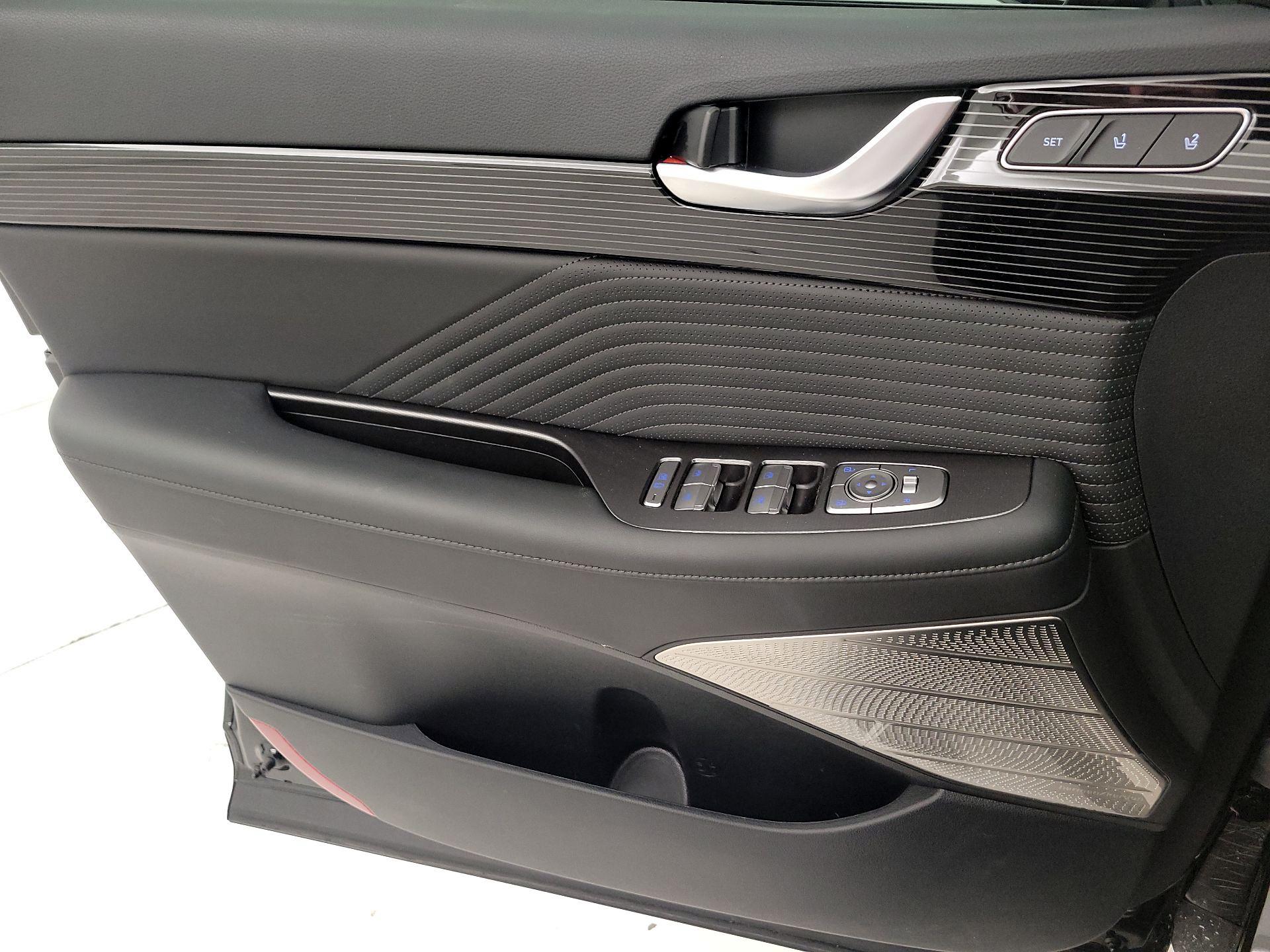 Thumbnail: 2025 Hyundai Palisade - 12