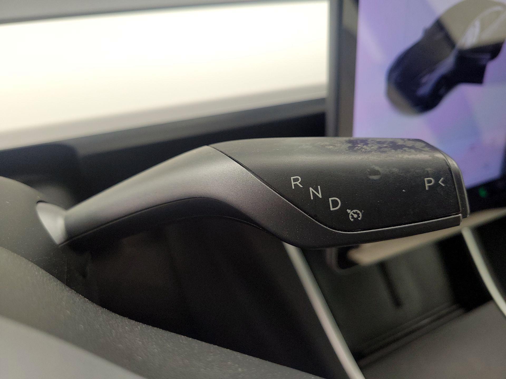 Thumbnail: 2019 Tesla Model 3 - 17