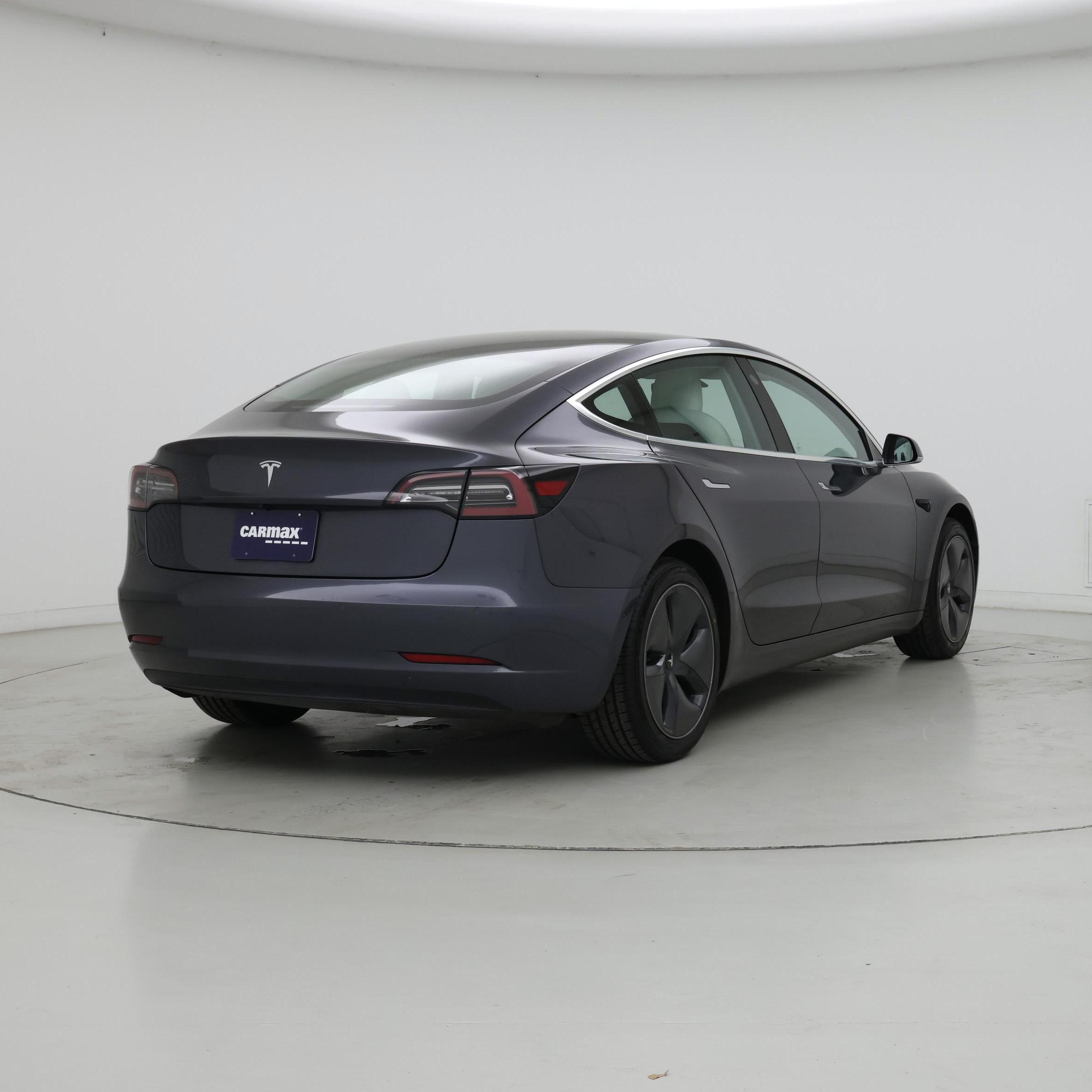 Thumbnail: 2019 Tesla Model 3 - 8