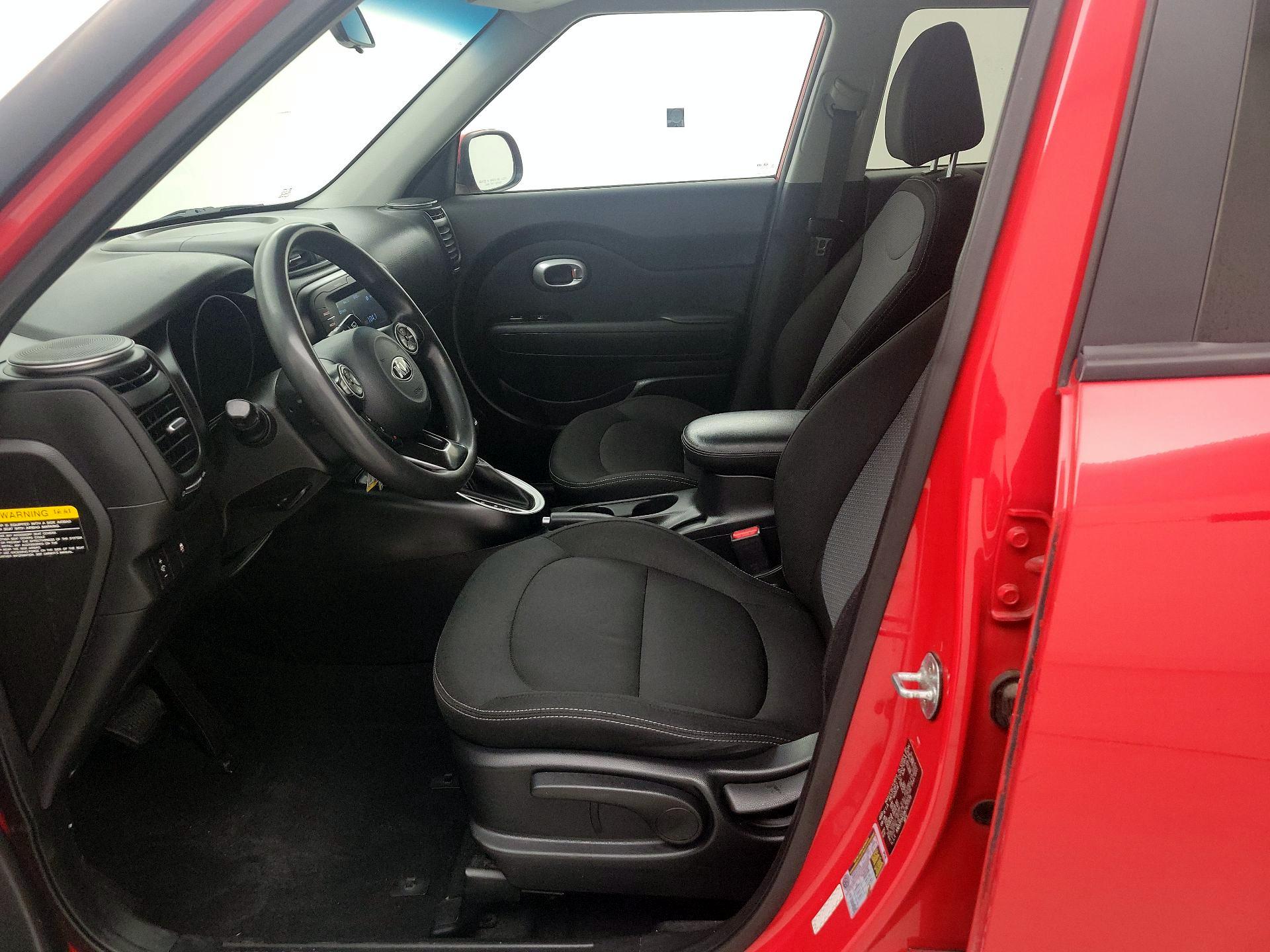 Thumbnail: 2019 Kia Soul - 11