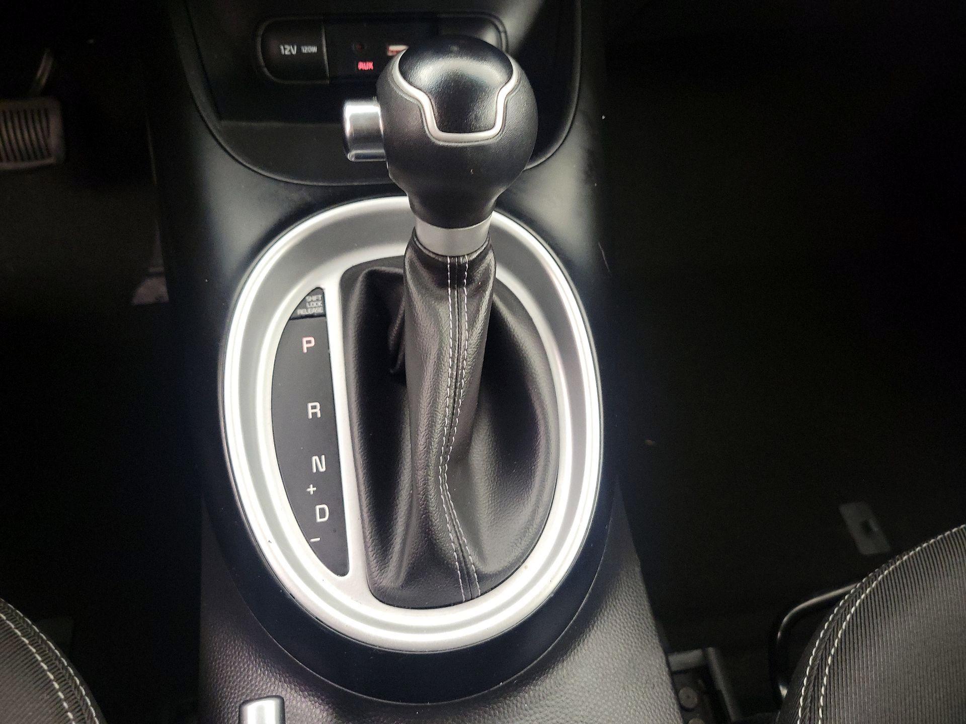 Thumbnail: 2019 Kia Soul - 17