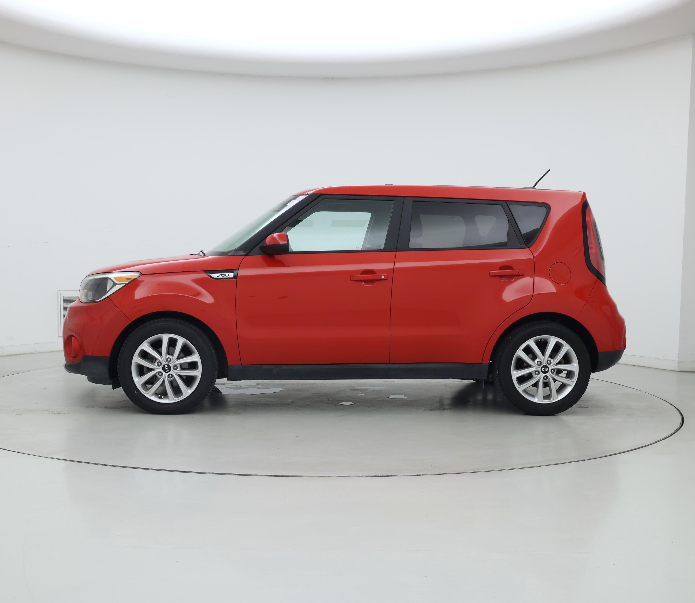 Thumbnail: 2019 Kia Soul - 3