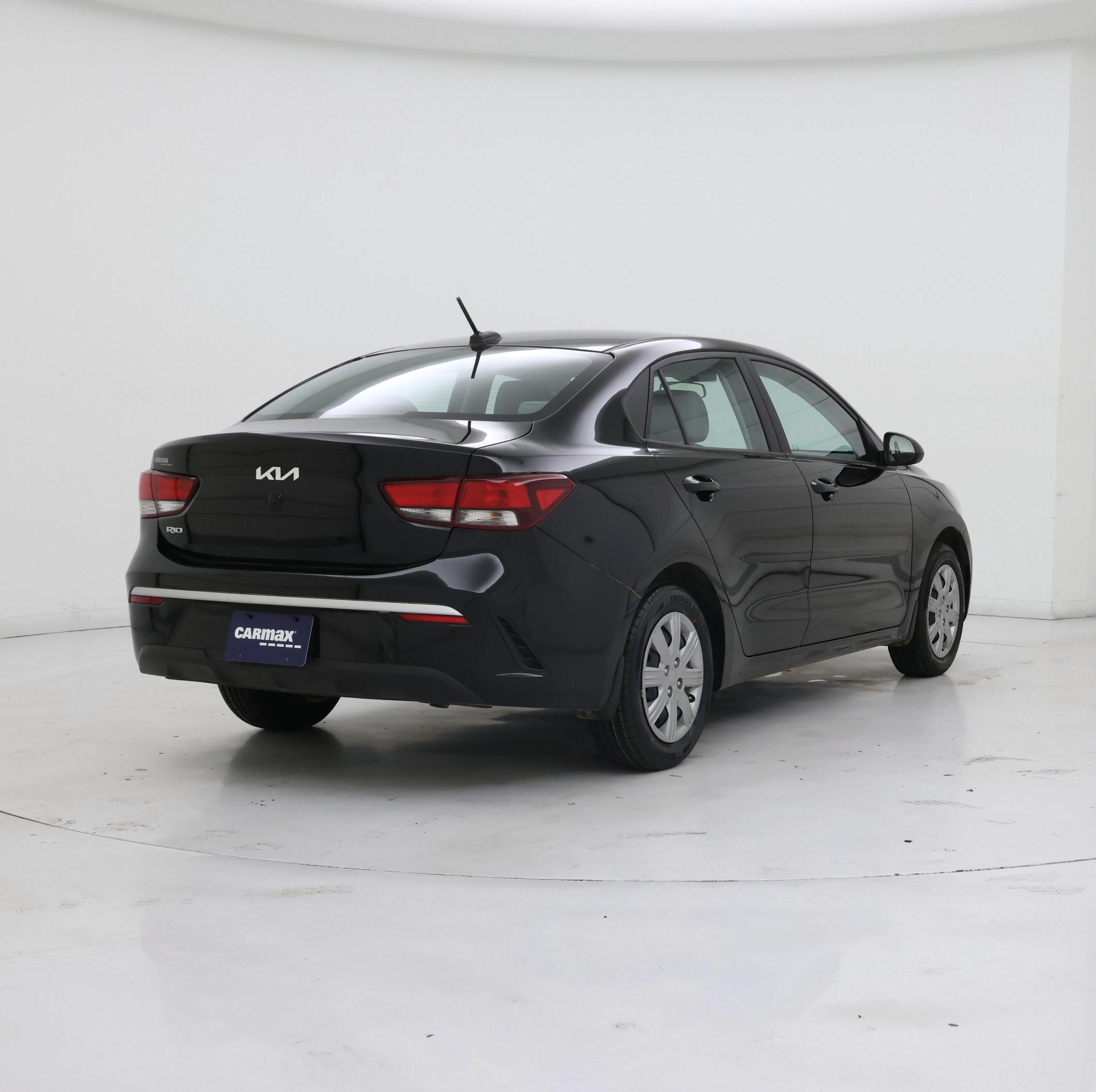 Thumbnail: 2023 Kia Rio - 8