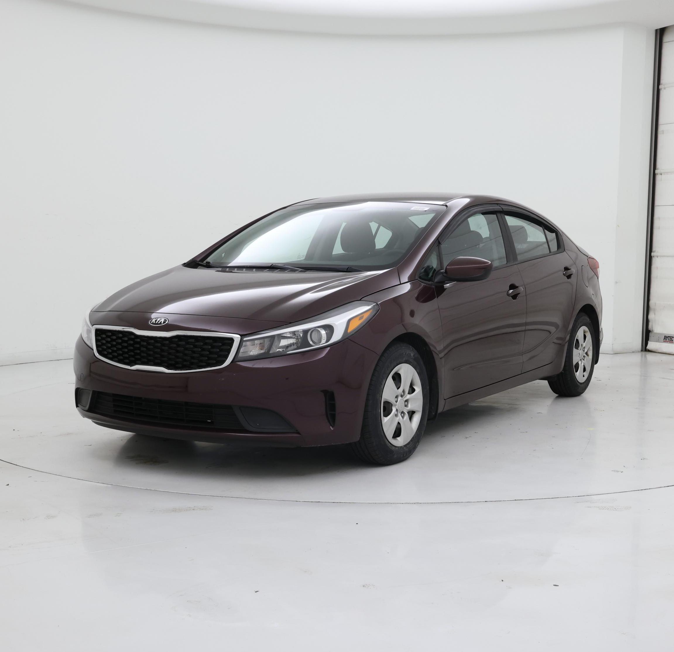 Thumbnail: 2017 Kia Forte - 4