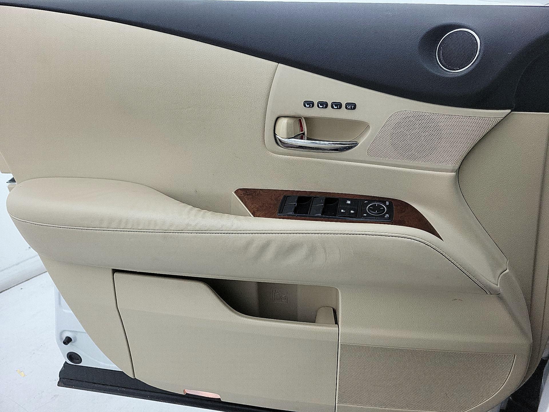 Thumbnail: 2014 Lexus RX - 12