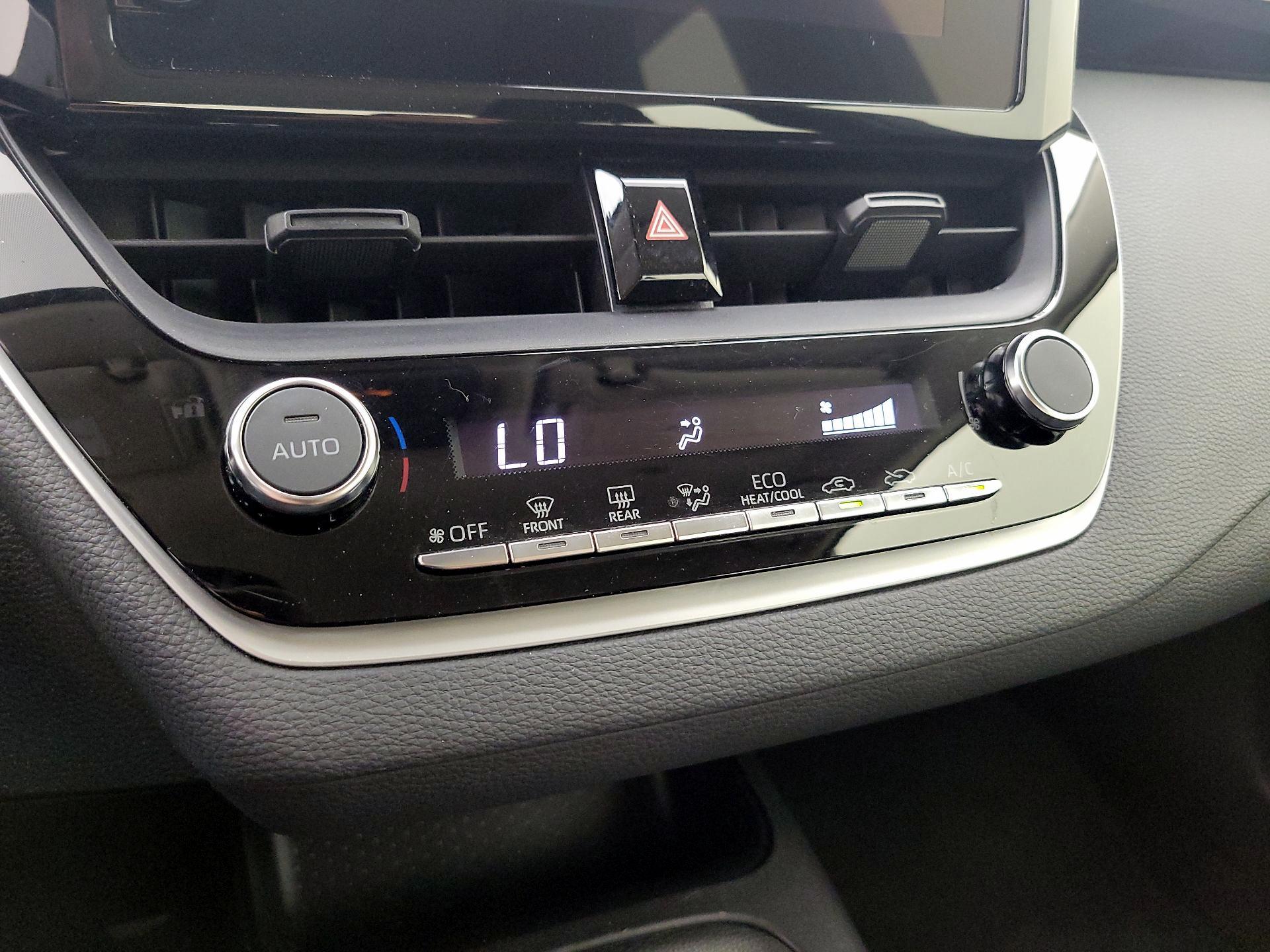 Thumbnail: 2023 Toyota Corolla - 17