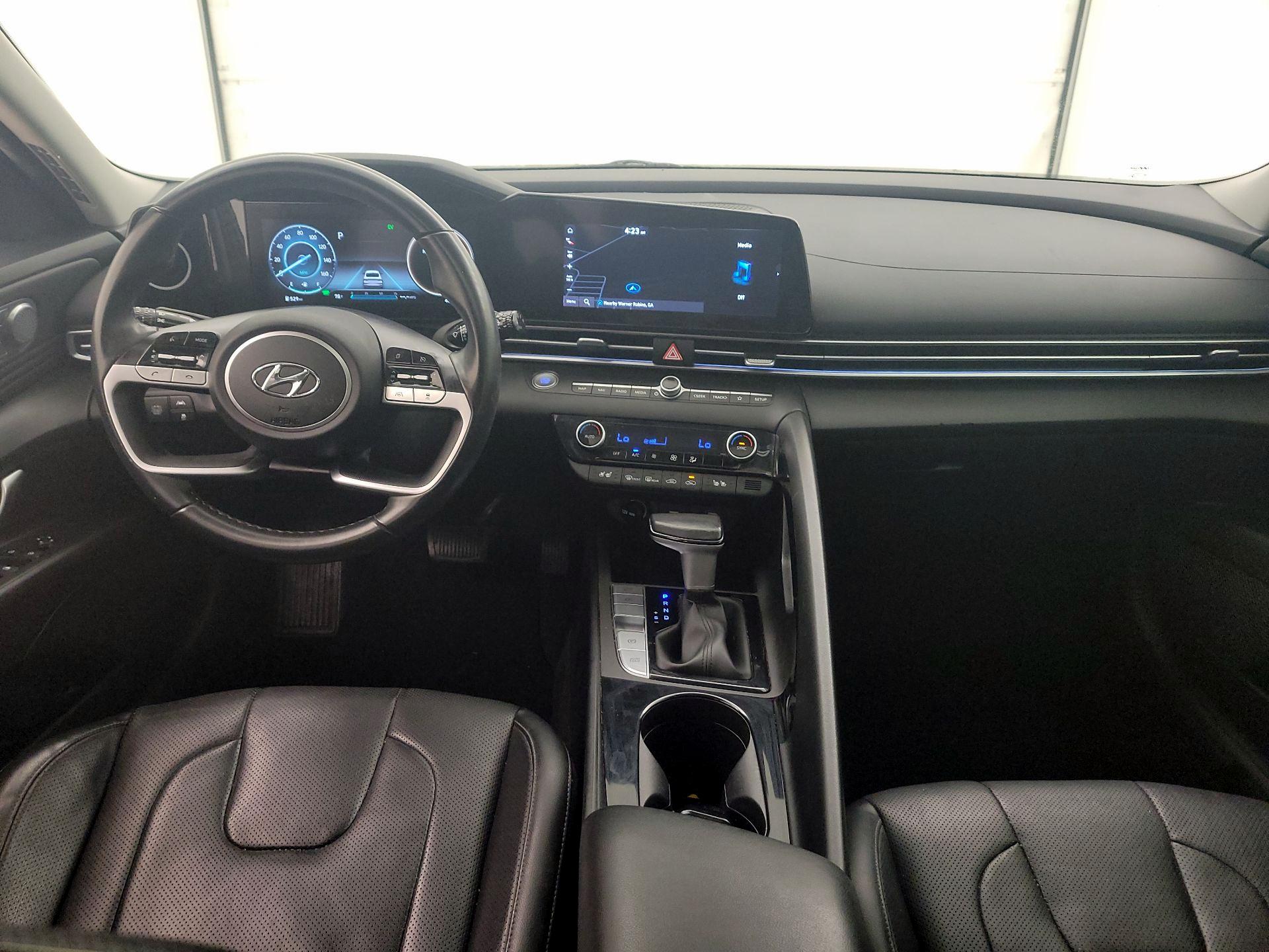 Thumbnail: 2023 Hyundai Elantra - 9