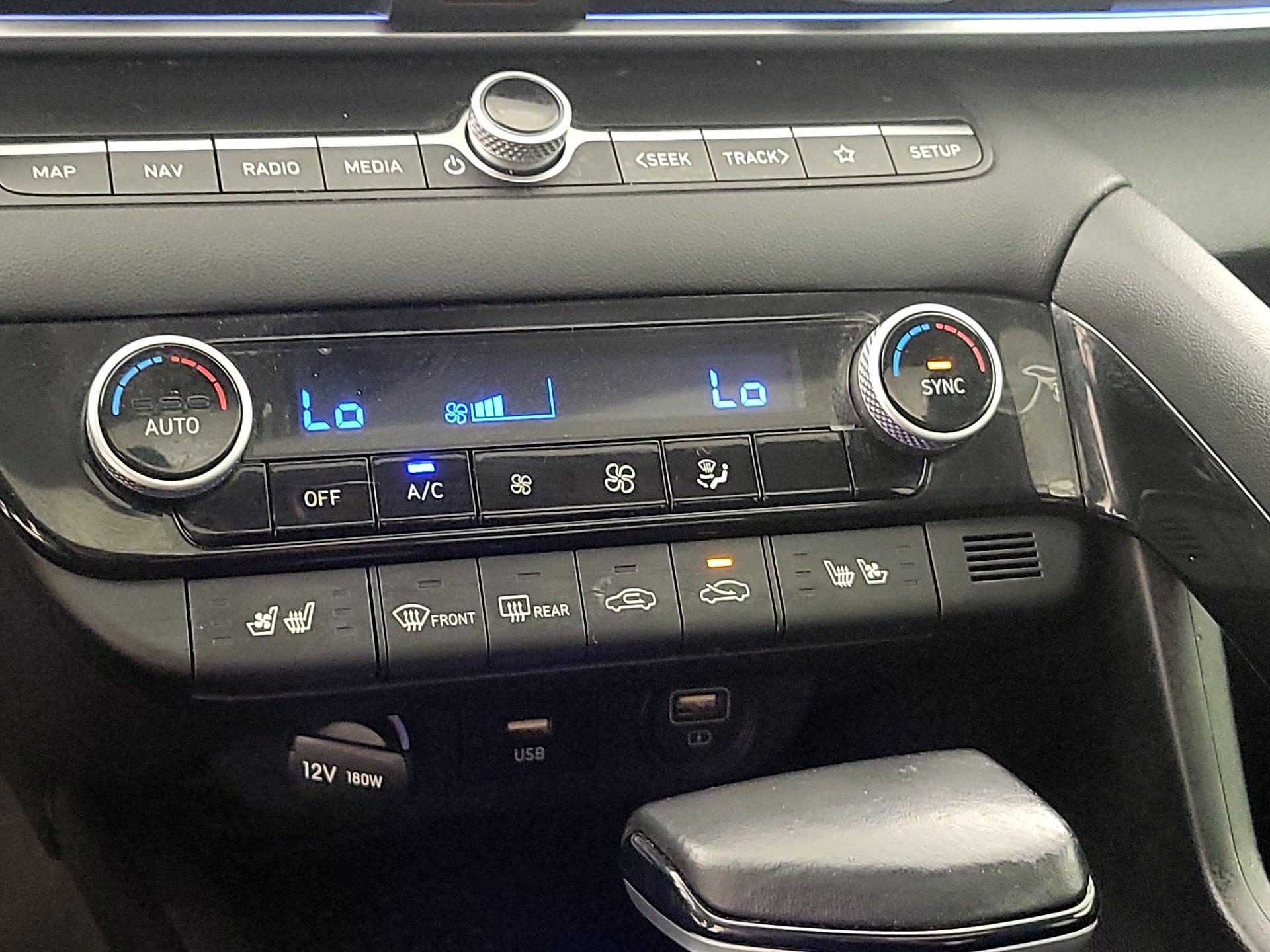 Thumbnail: 2023 Hyundai Elantra - 16