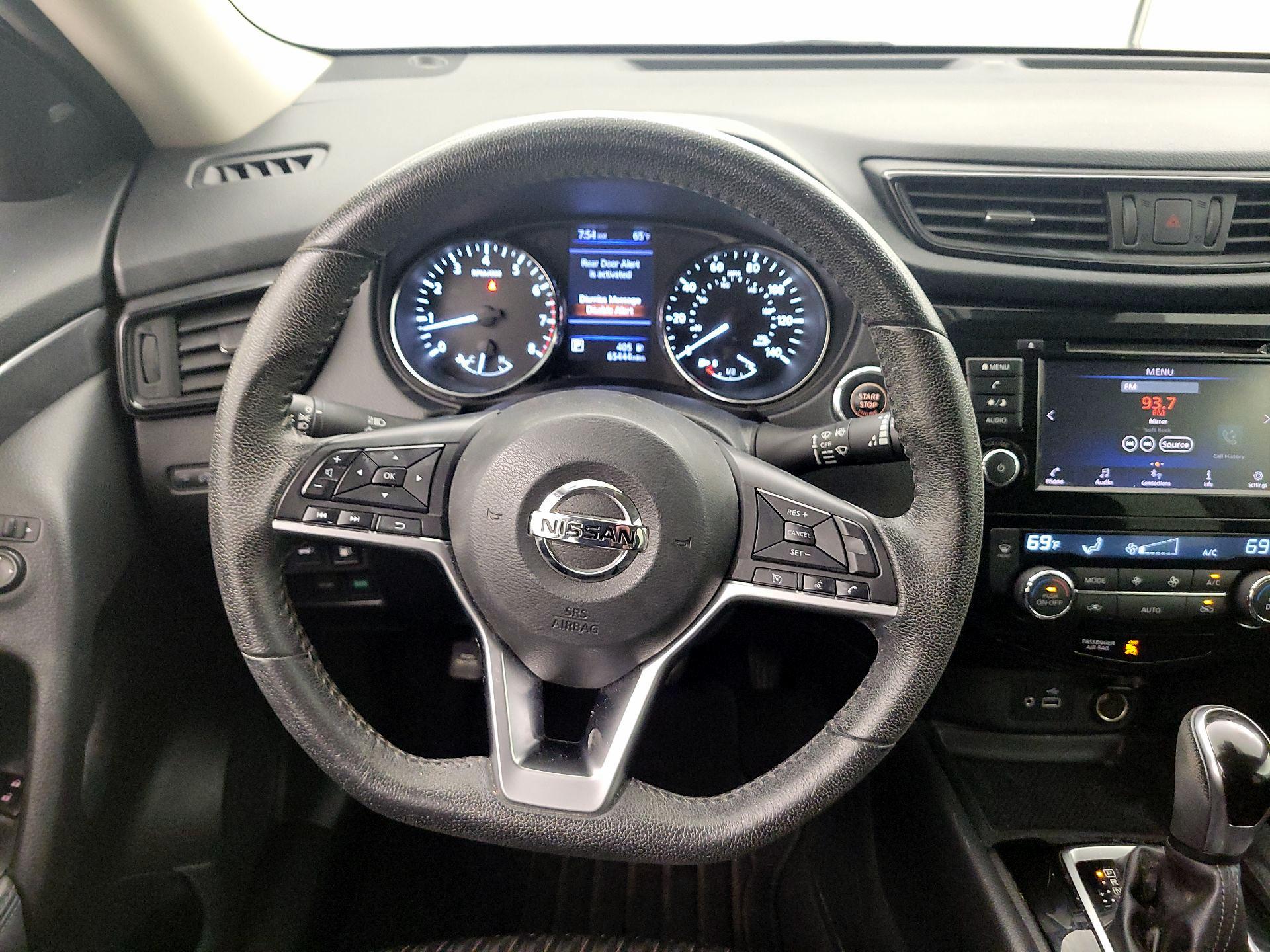 Thumbnail: 2020 Nissan Rogue - 10