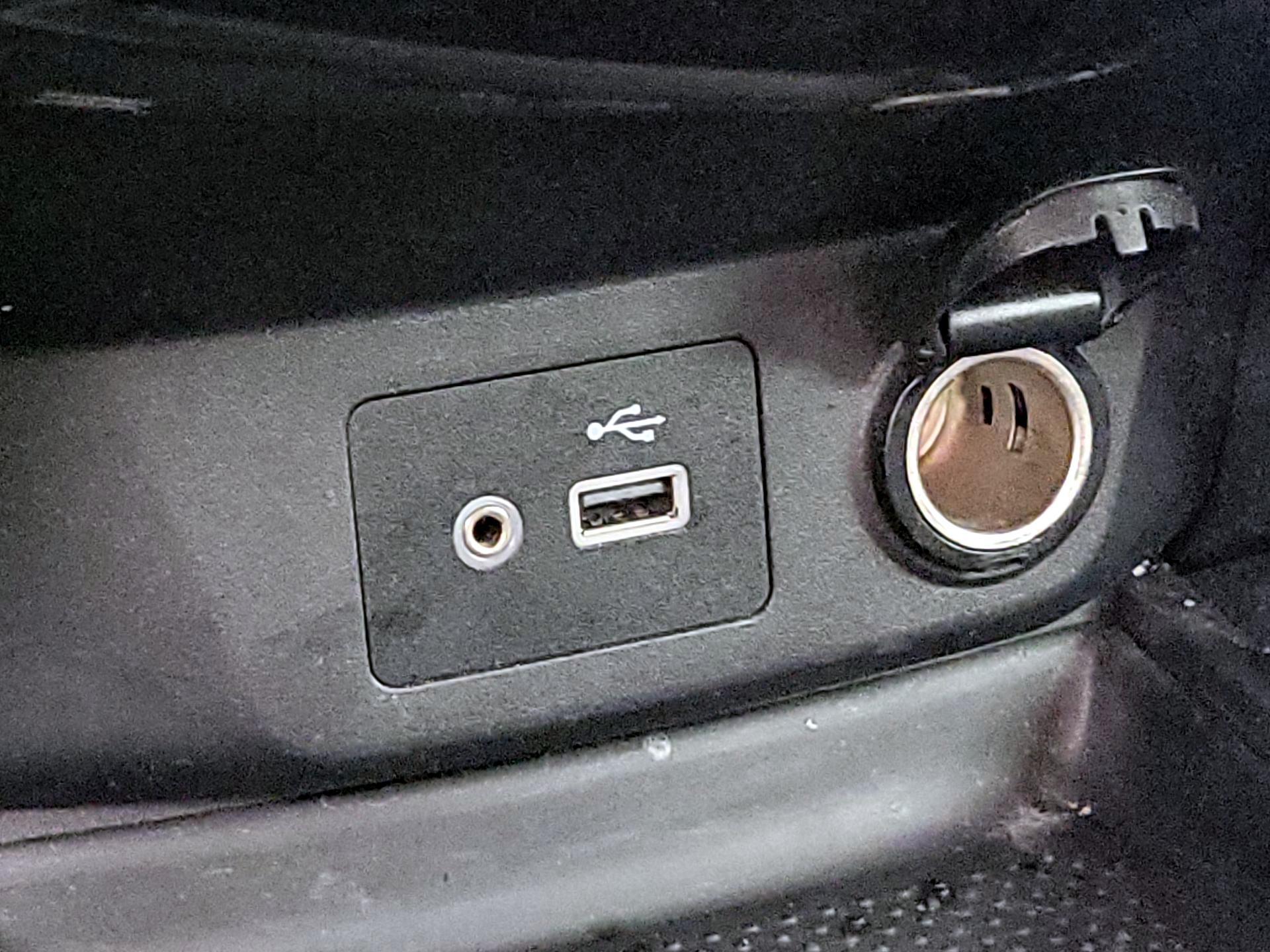 Thumbnail: 2020 Nissan Rogue - 18