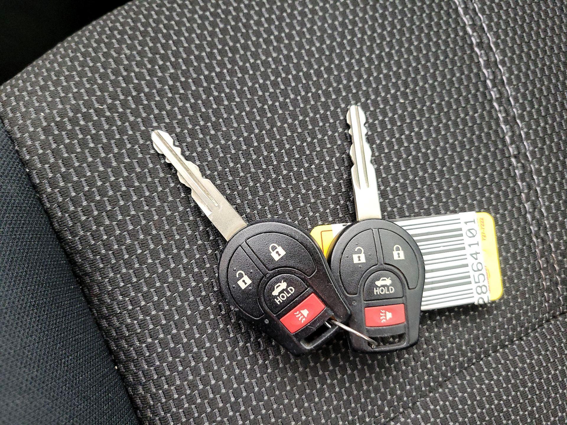 Thumbnail: 2017 Nissan Sentra - 20