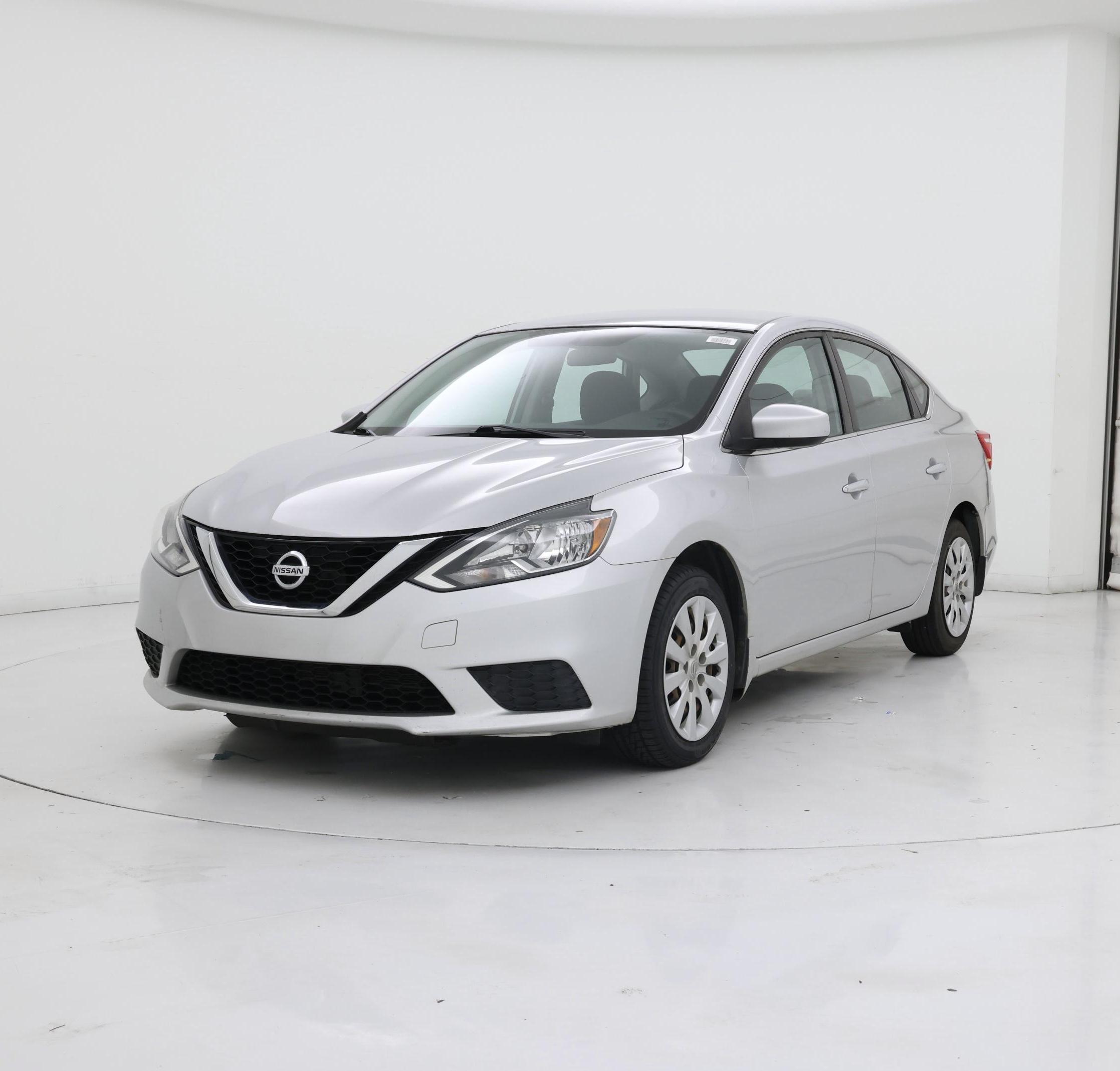 Thumbnail: 2017 Nissan Sentra - 4