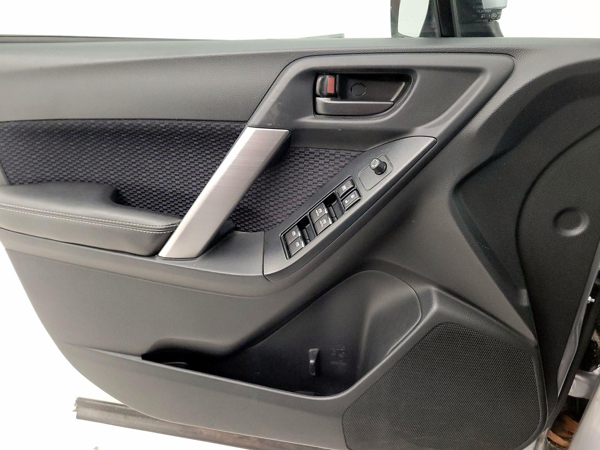 Thumbnail: 2018 Subaru Forester - 12