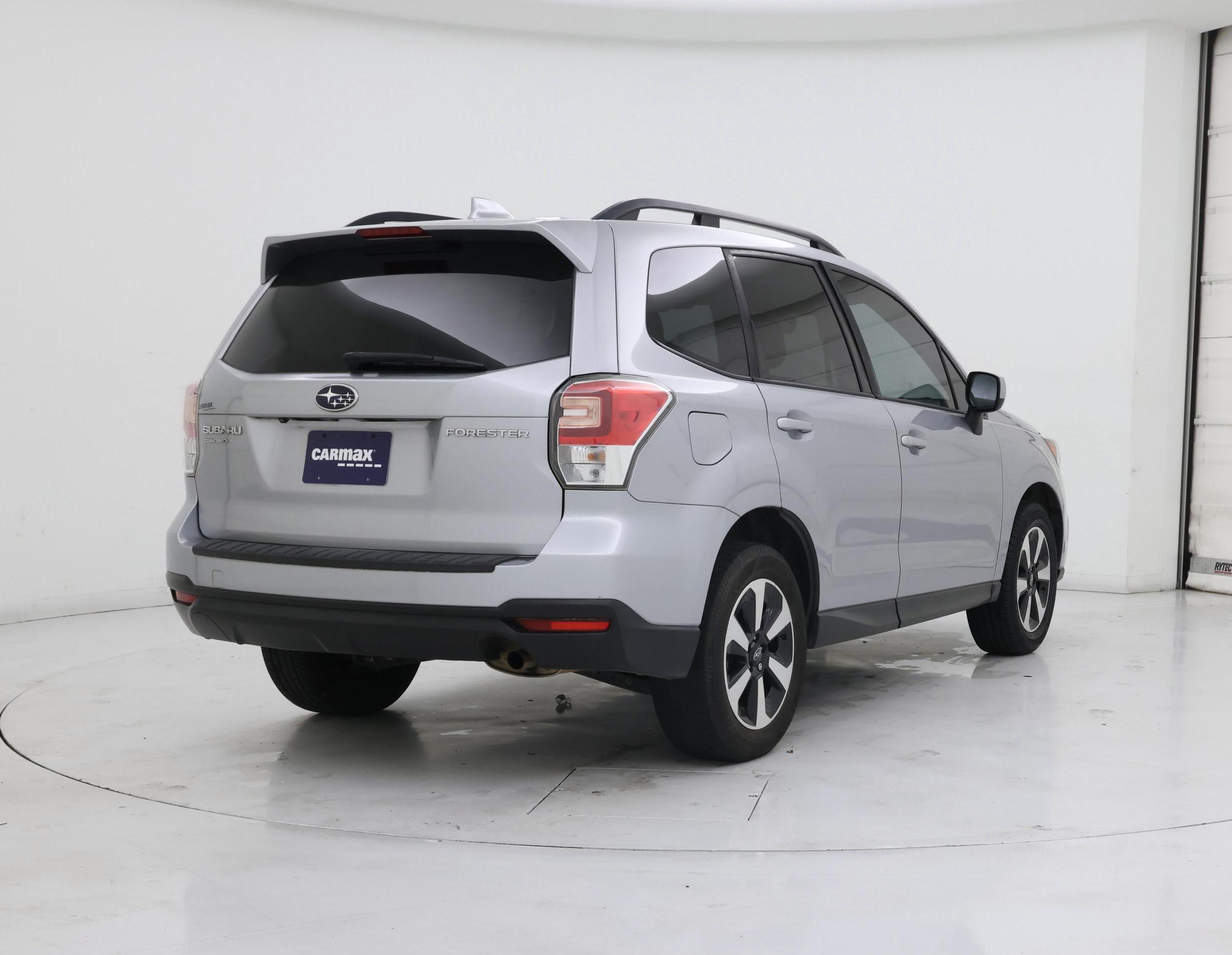 Thumbnail: 2018 Subaru Forester - 8