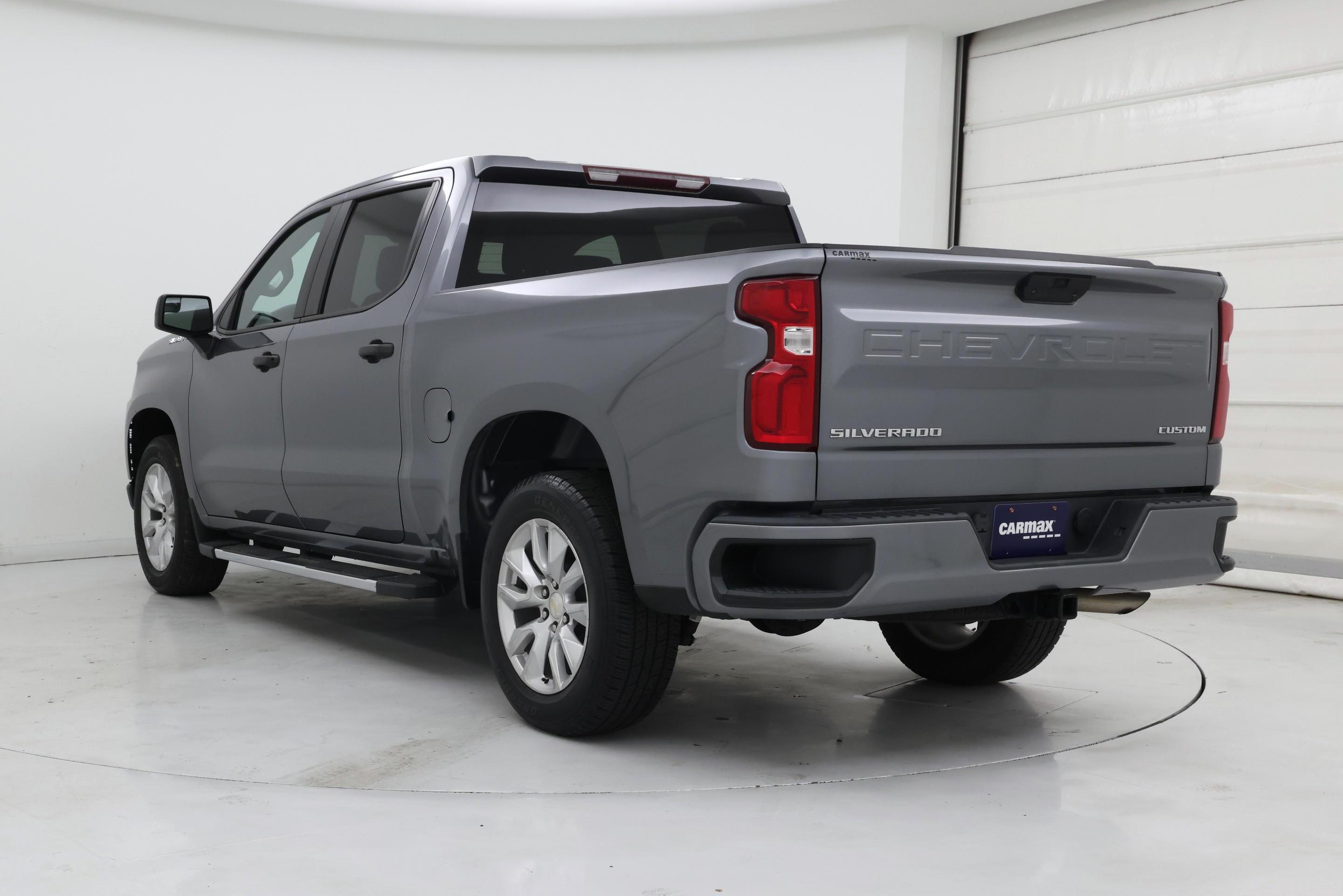 Thumbnail: 2021 Chevrolet Silverado 1500 - 2