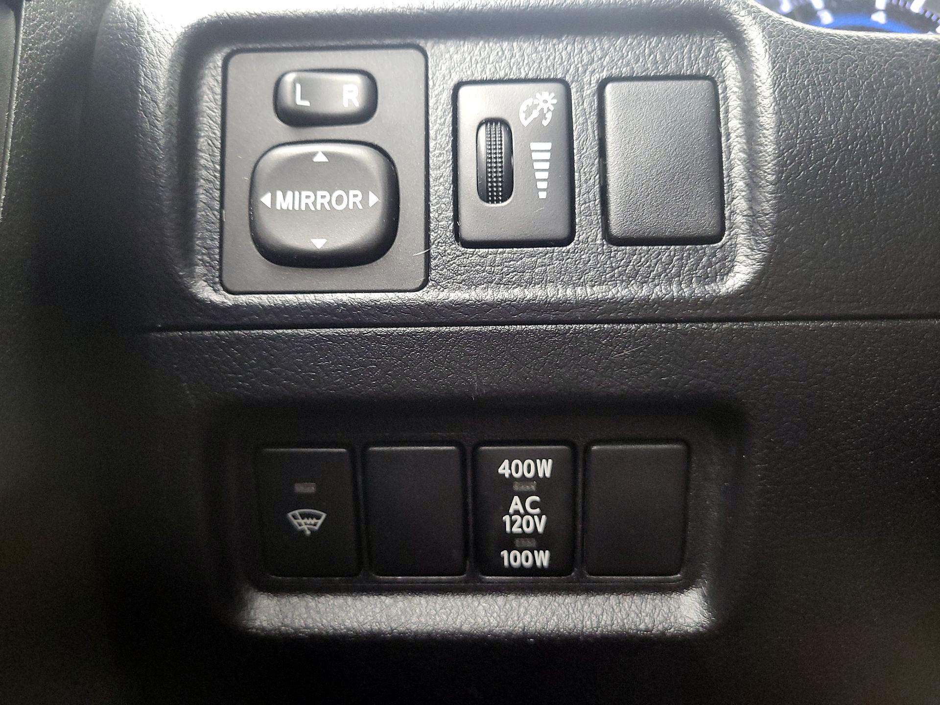 Thumbnail: 2019 Toyota 4Runner - 13