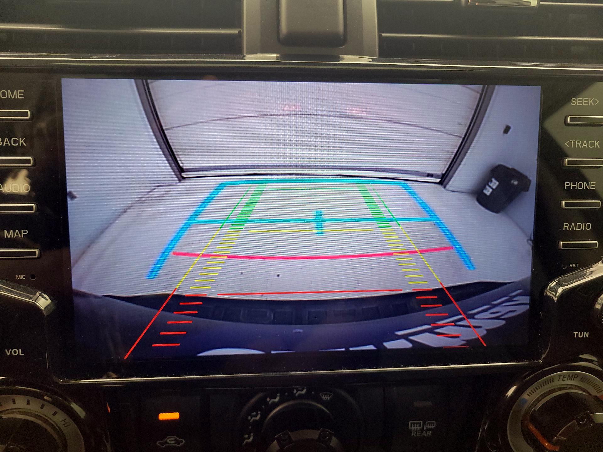 Thumbnail: 2019 Toyota 4Runner - 15