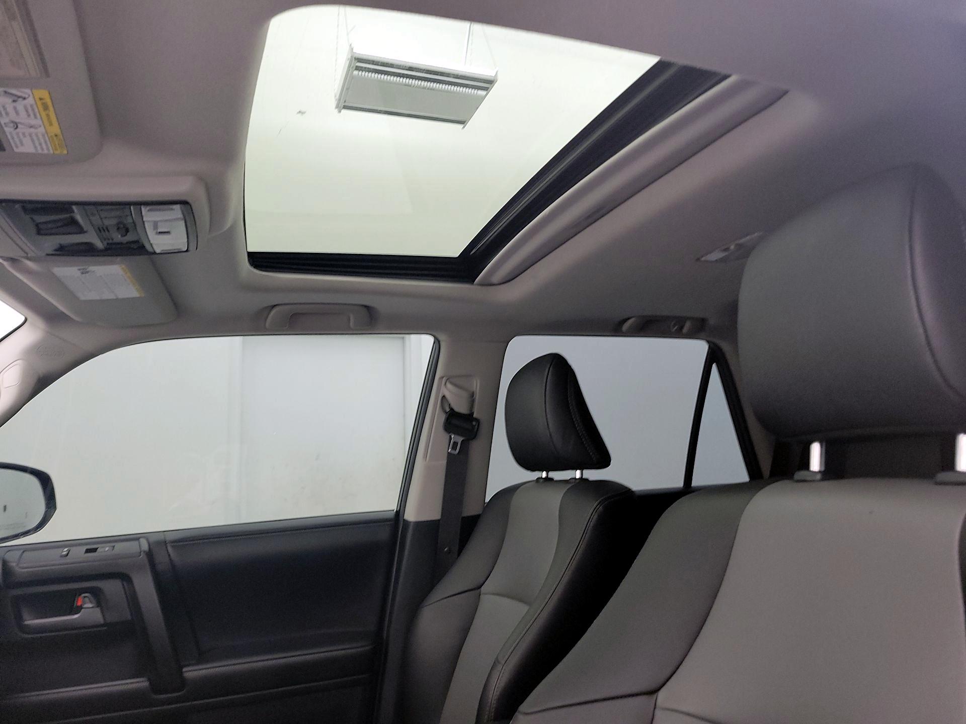 Thumbnail: 2019 Toyota 4Runner - 20