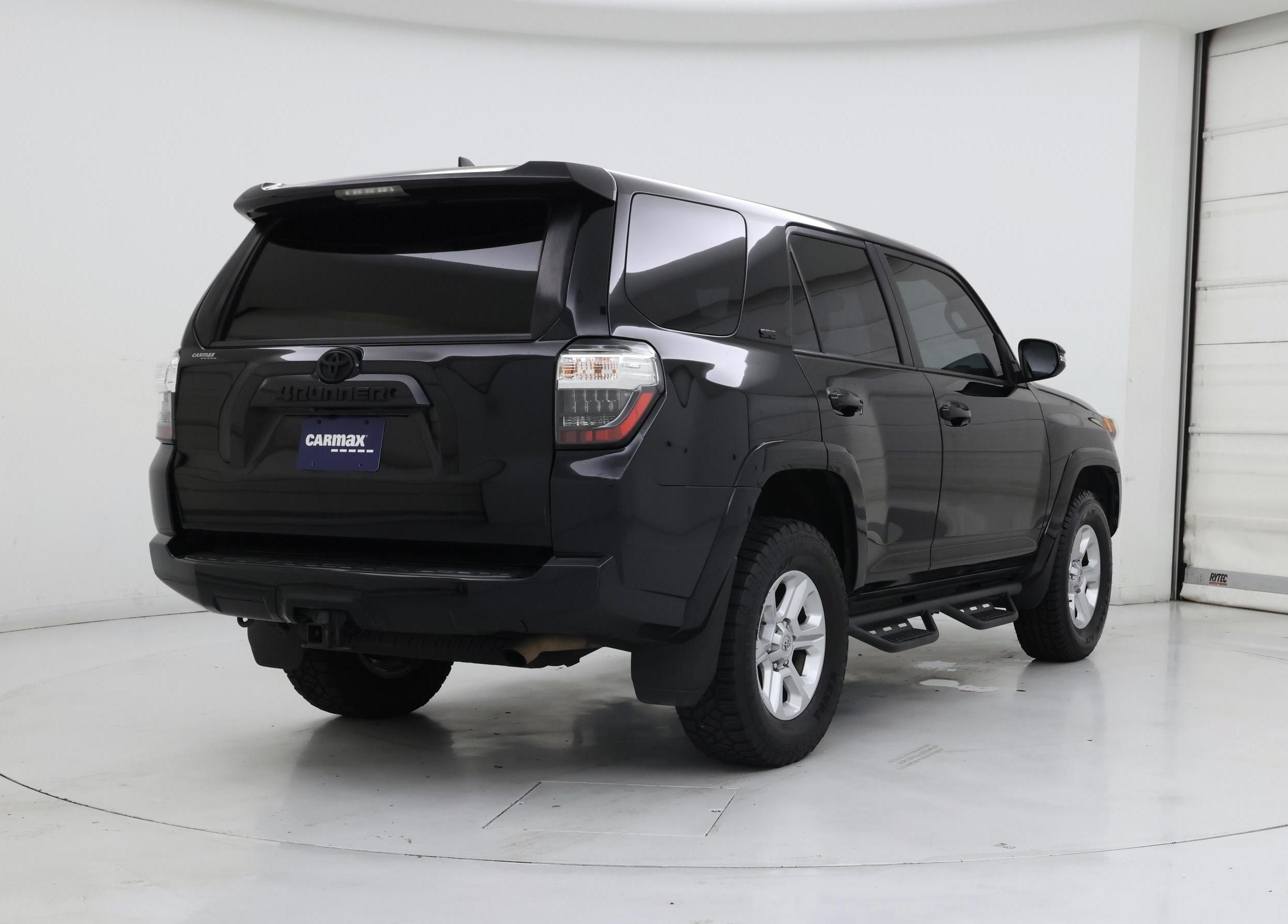 Thumbnail: 2019 Toyota 4Runner - 8