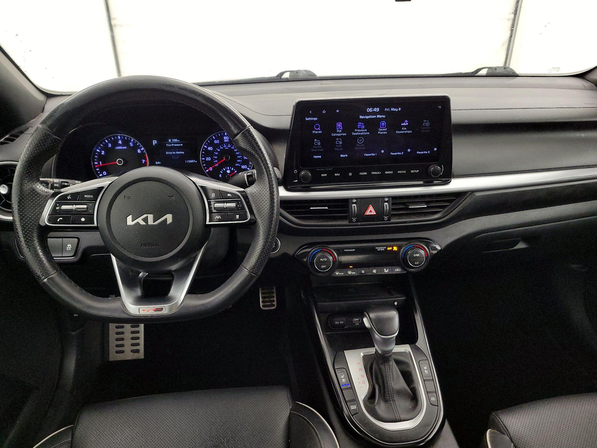 Thumbnail: 2022 Kia Forte - 9