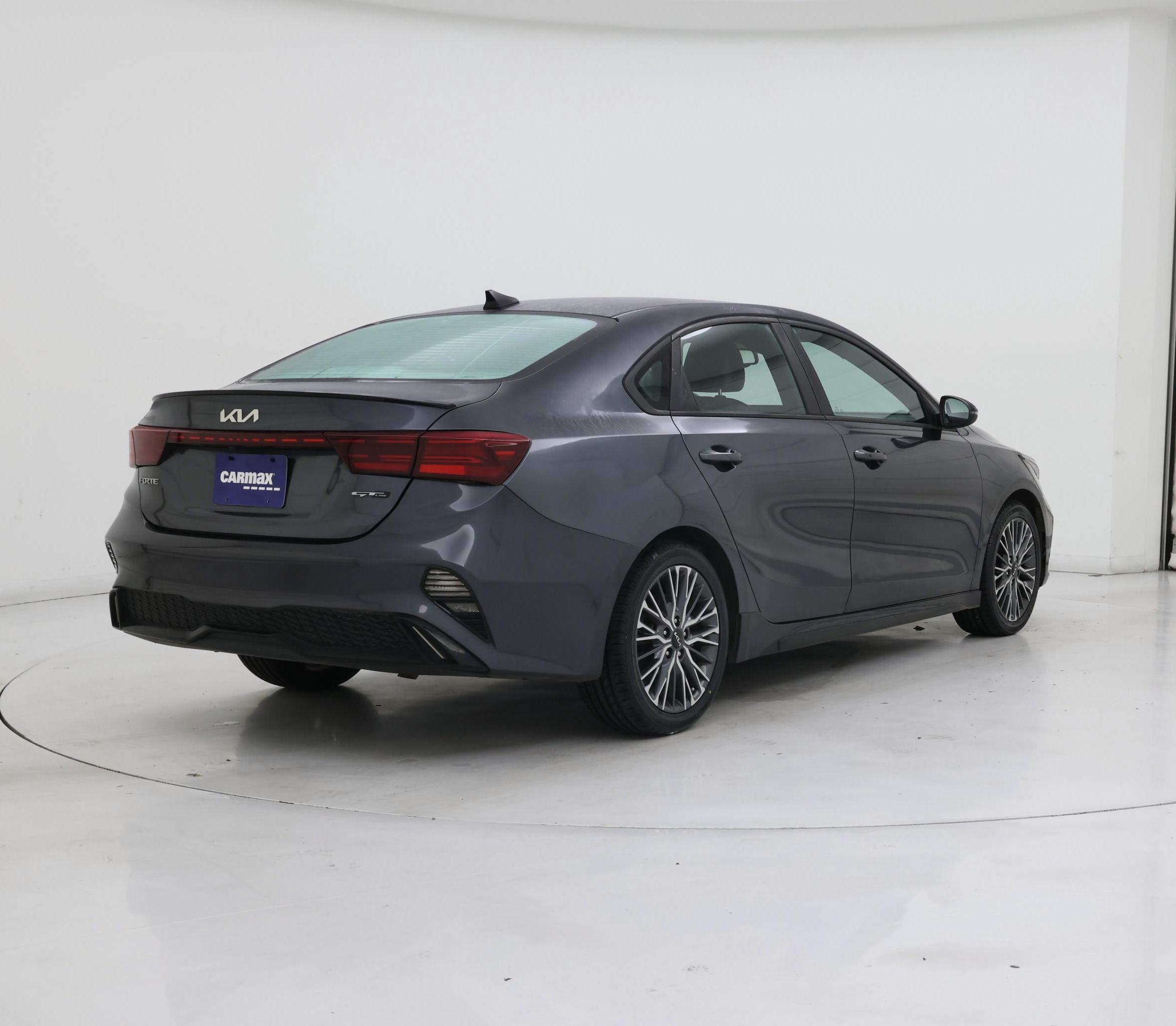 Thumbnail: 2022 Kia Forte - 8
