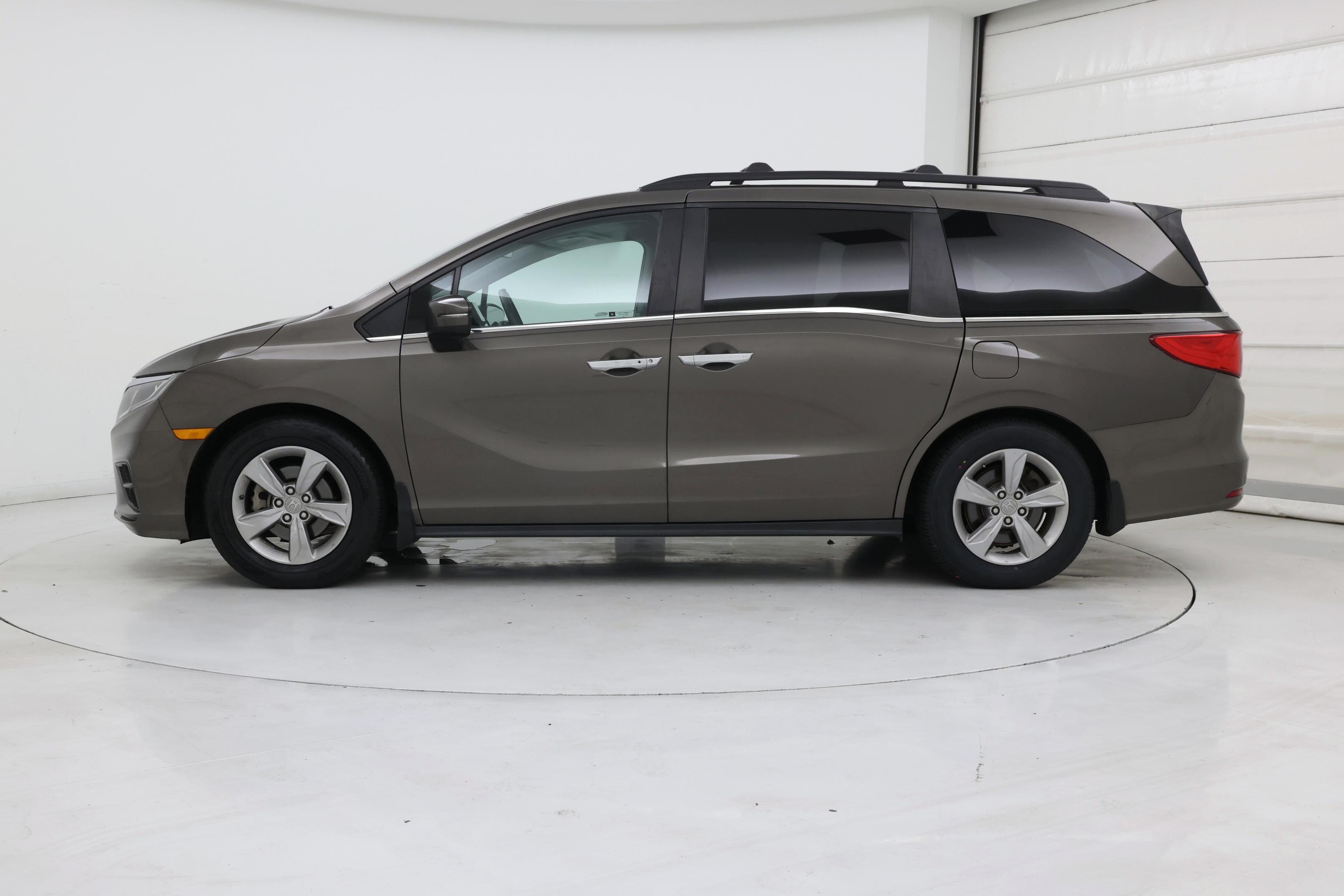 Thumbnail: 2020 Honda Odyssey - 3