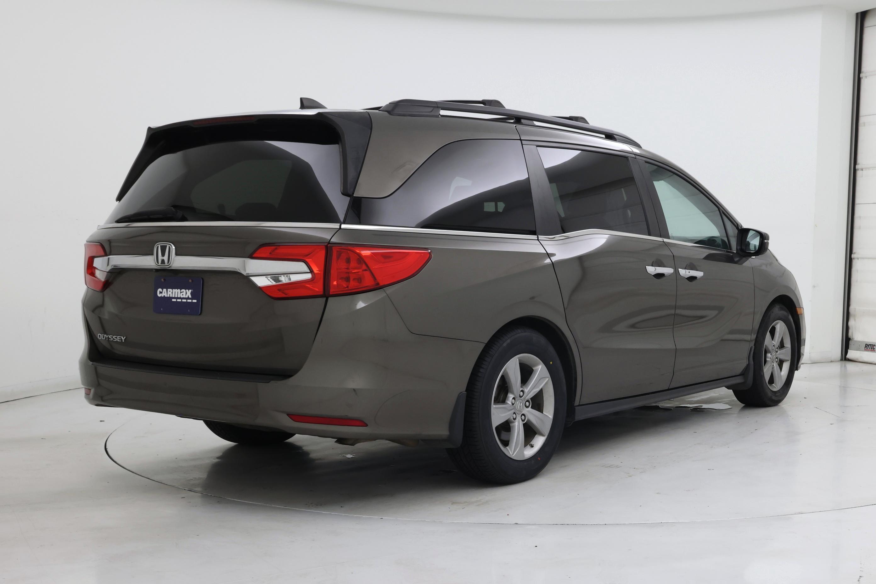 Thumbnail: 2020 Honda Odyssey - 8