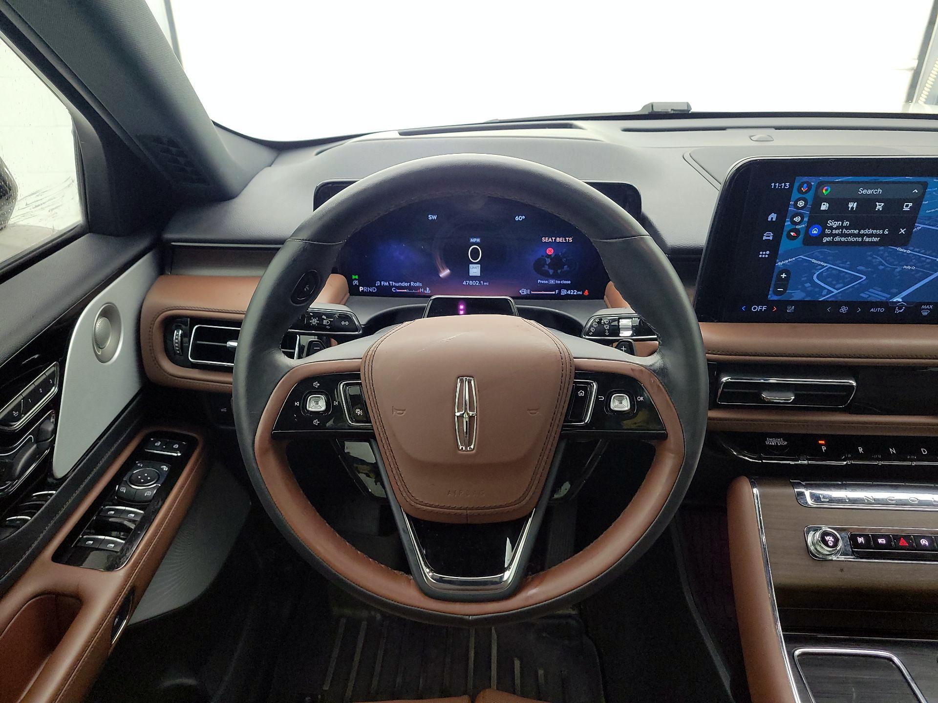 Thumbnail: 2025 Lincoln Aviator - 10