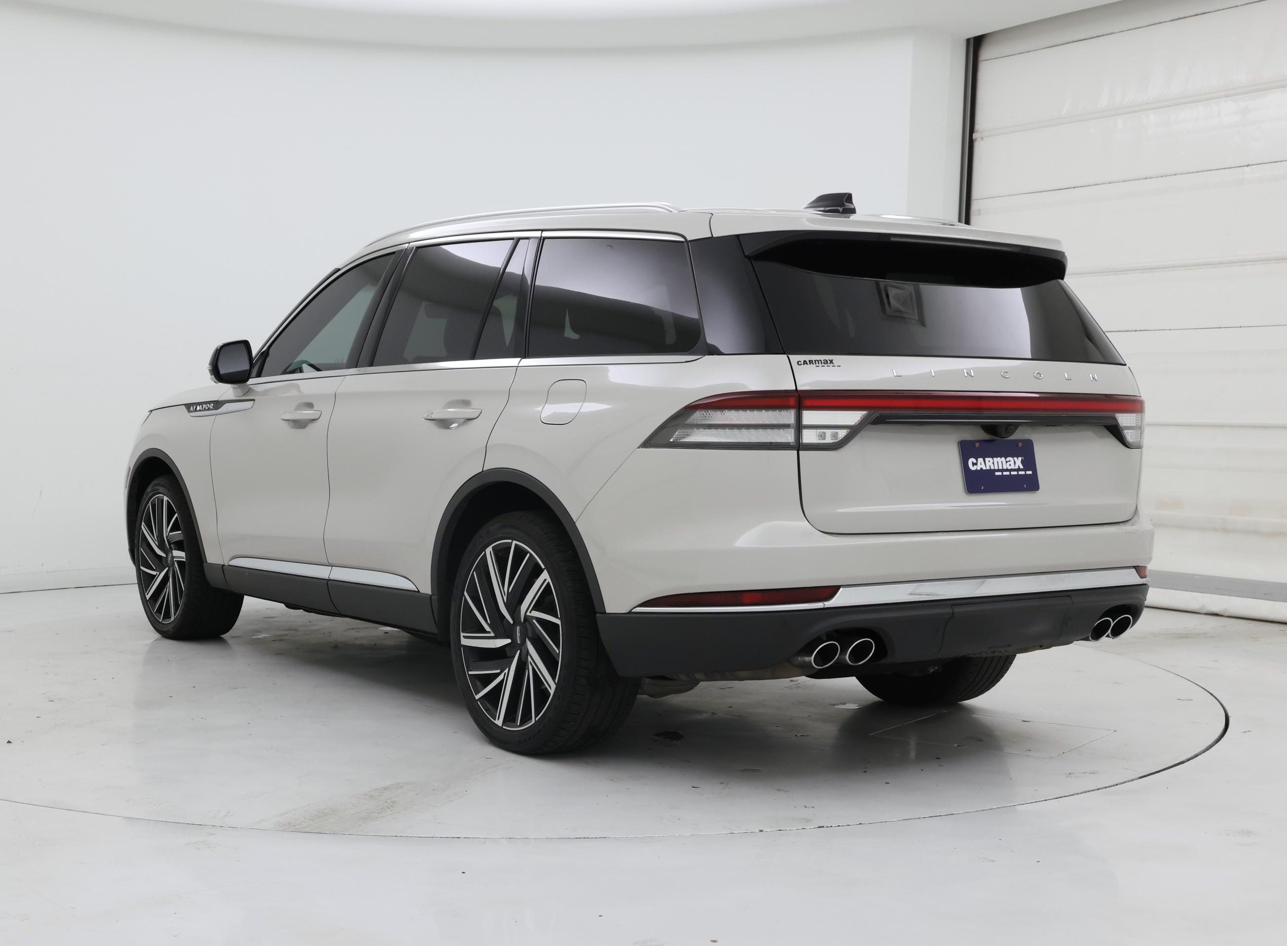 Thumbnail: 2025 Lincoln Aviator - 2