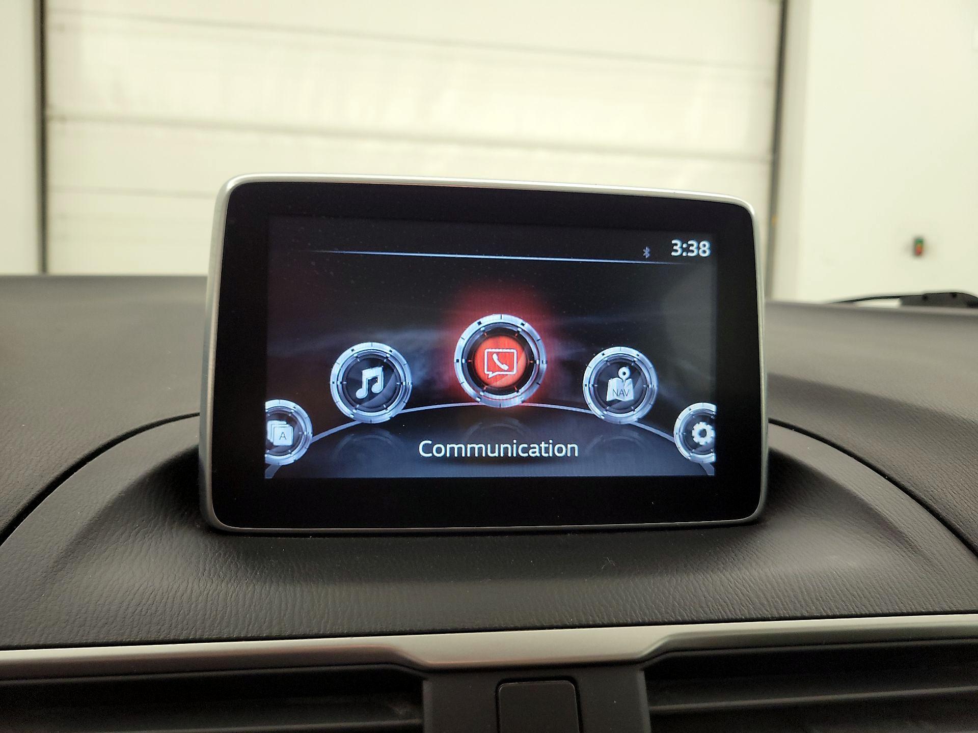 Thumbnail: 2016 Mazda Mazda3 - 16
