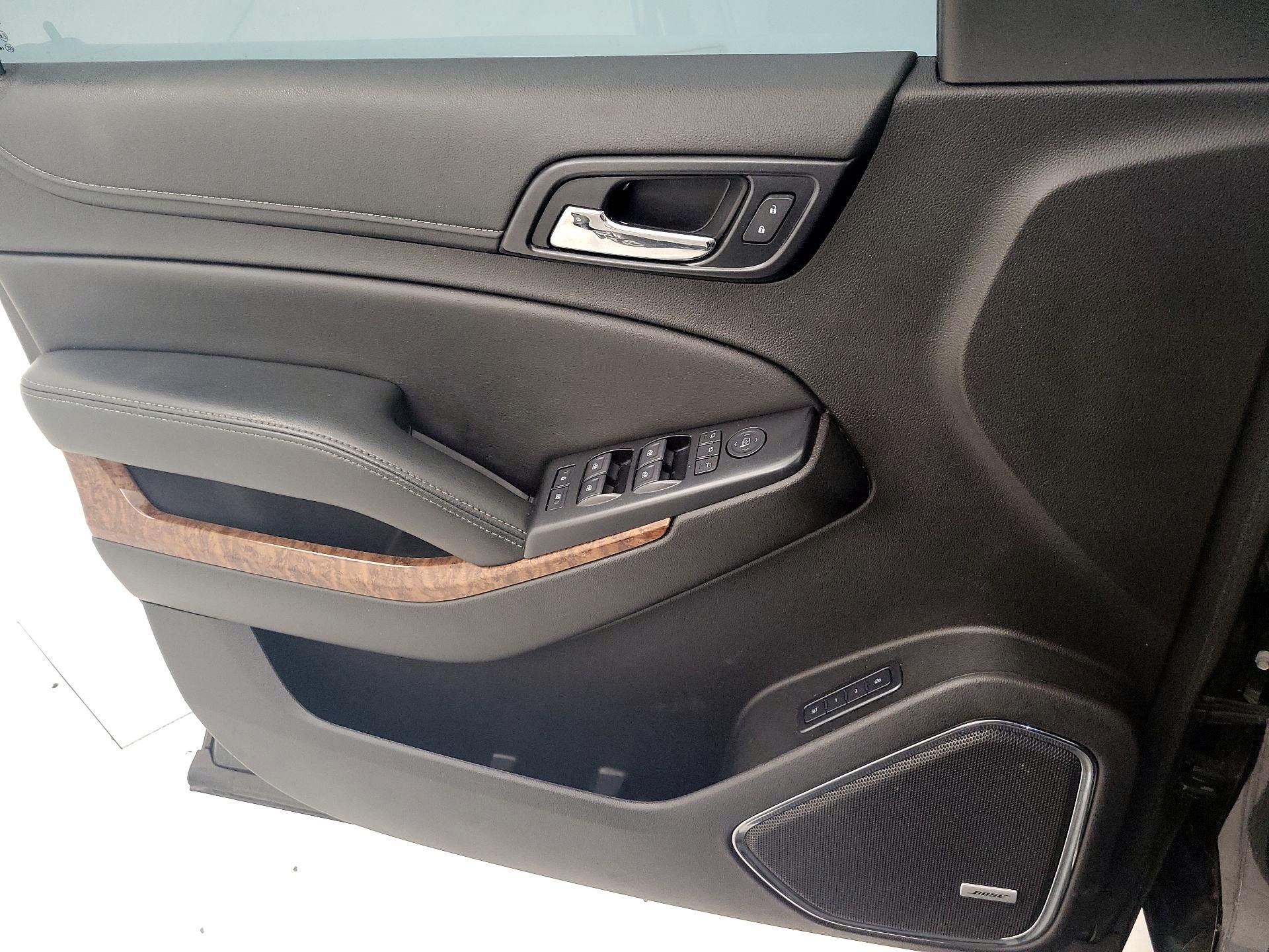 Thumbnail: 2020 Chevrolet Tahoe - 12