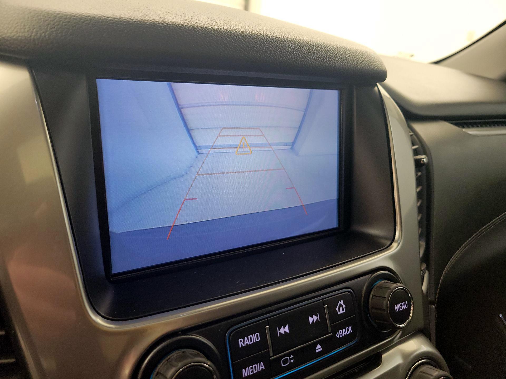 Thumbnail: 2020 Chevrolet Tahoe - 15