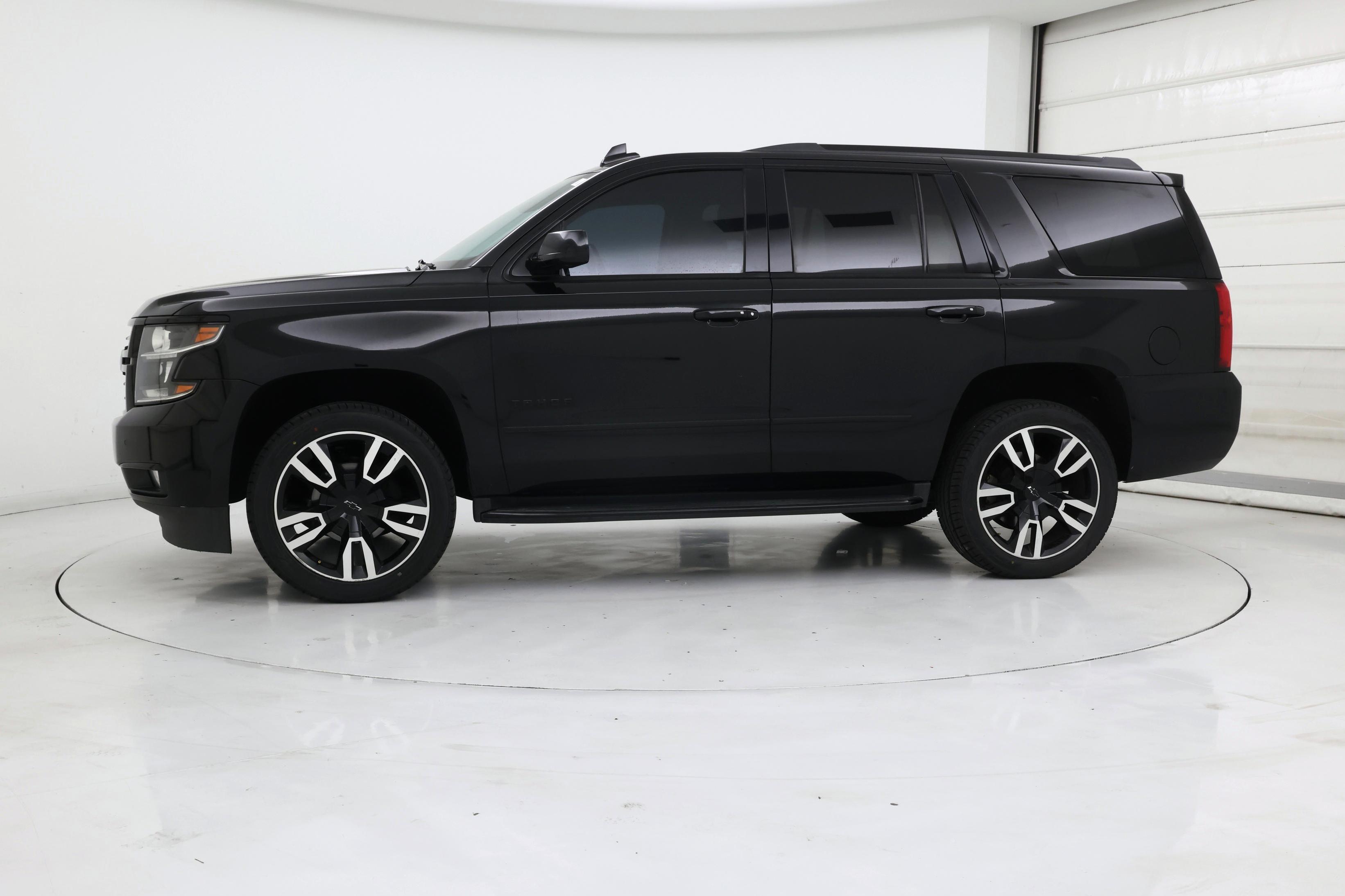 Thumbnail: 2020 Chevrolet Tahoe - 3