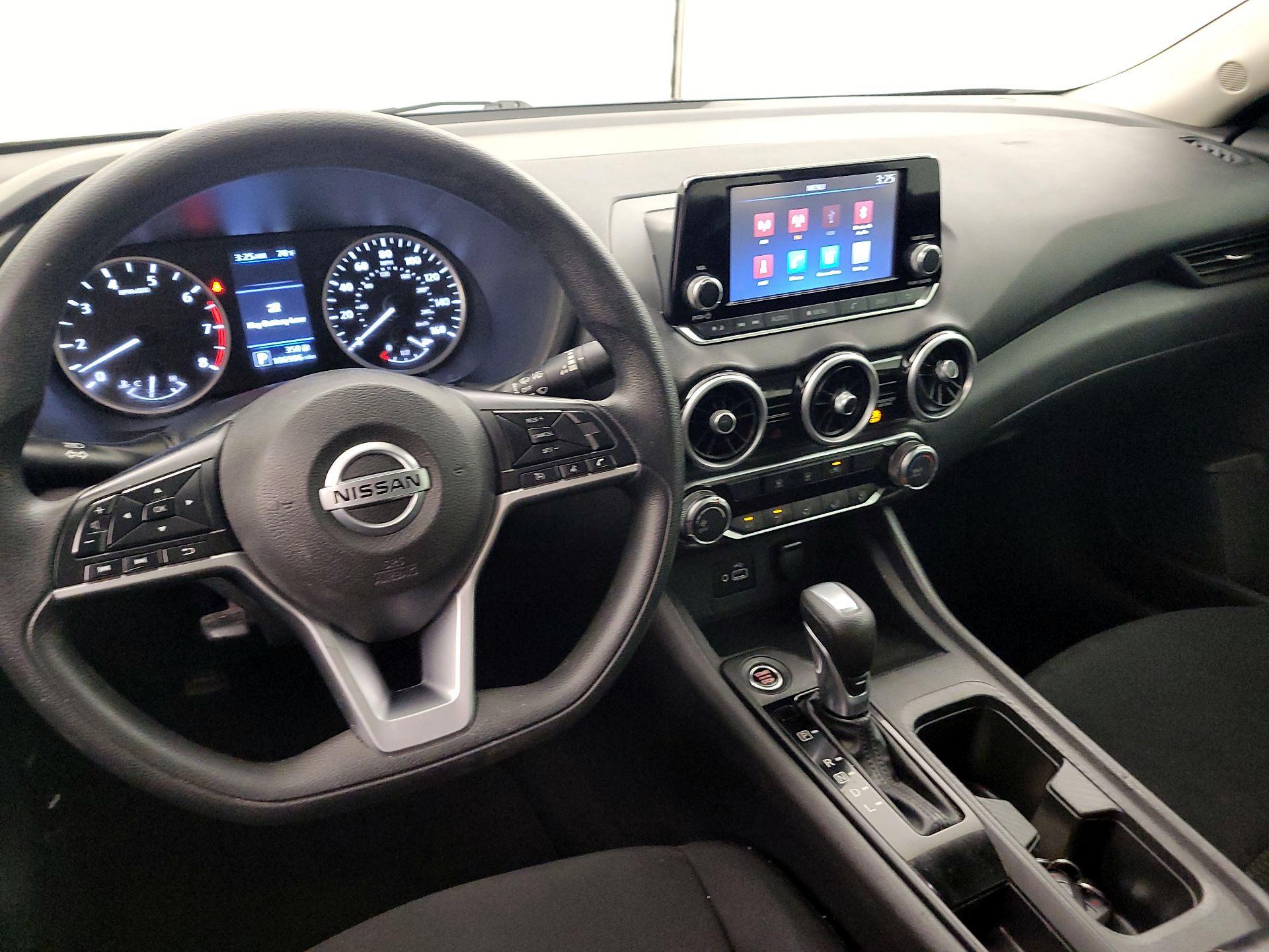 Thumbnail: 2022 Nissan Sentra - 9