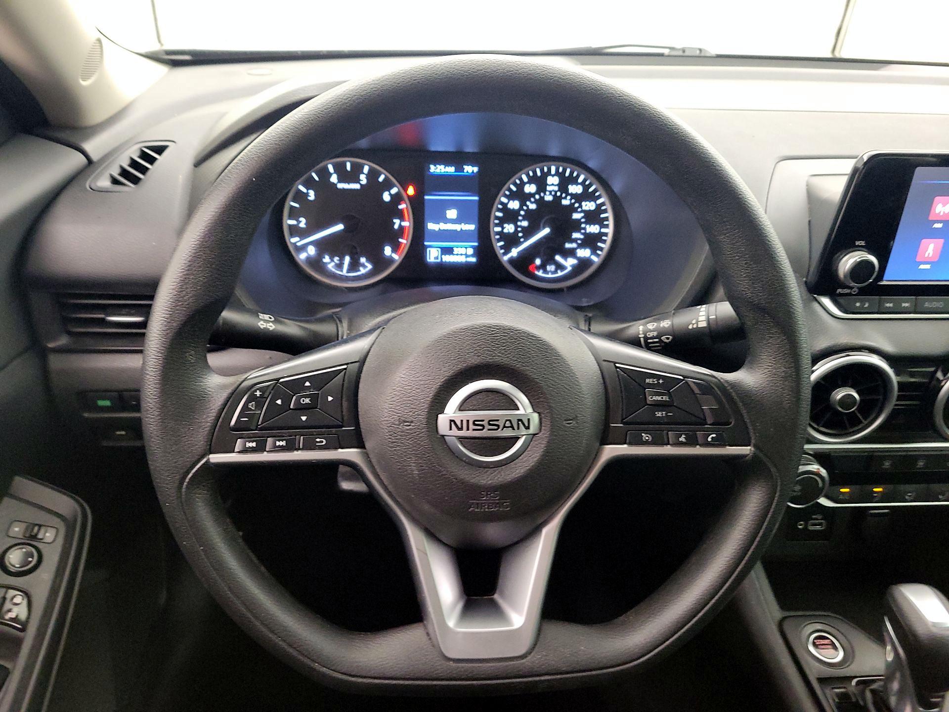 Thumbnail: 2022 Nissan Sentra - 10
