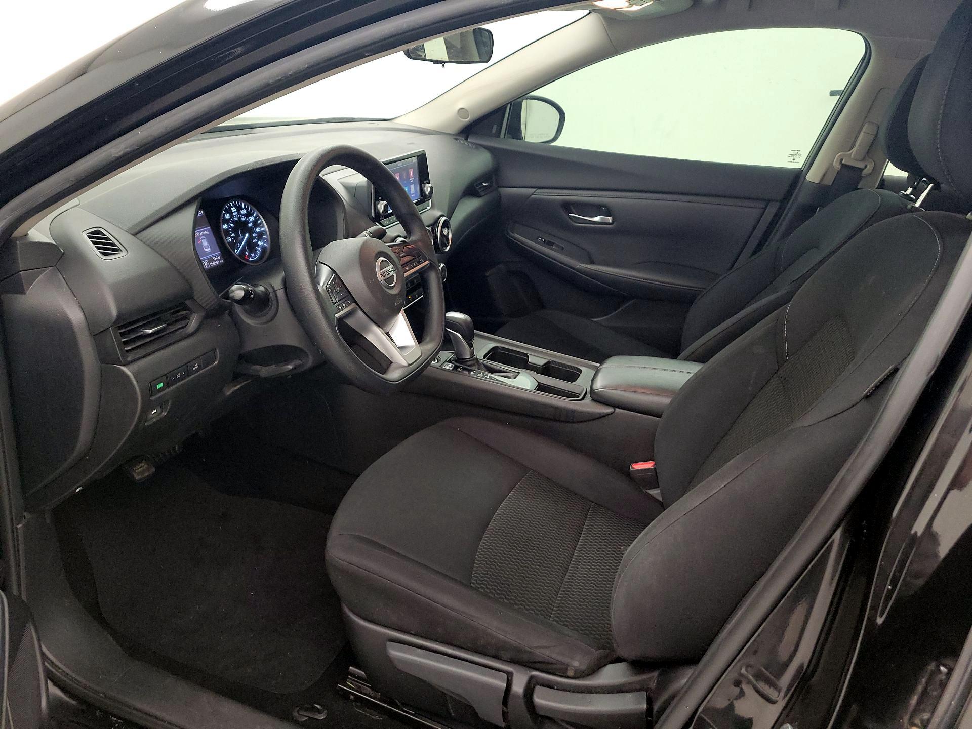 Thumbnail: 2022 Nissan Sentra - 11