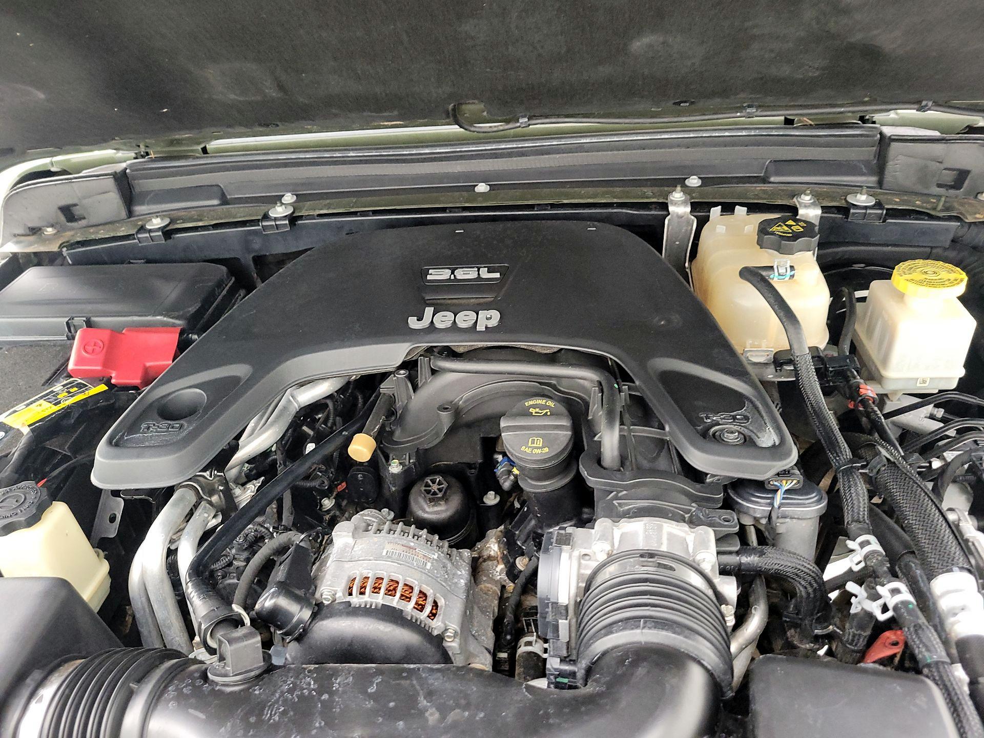 Thumbnail: 2021 Jeep Gladiator - 20