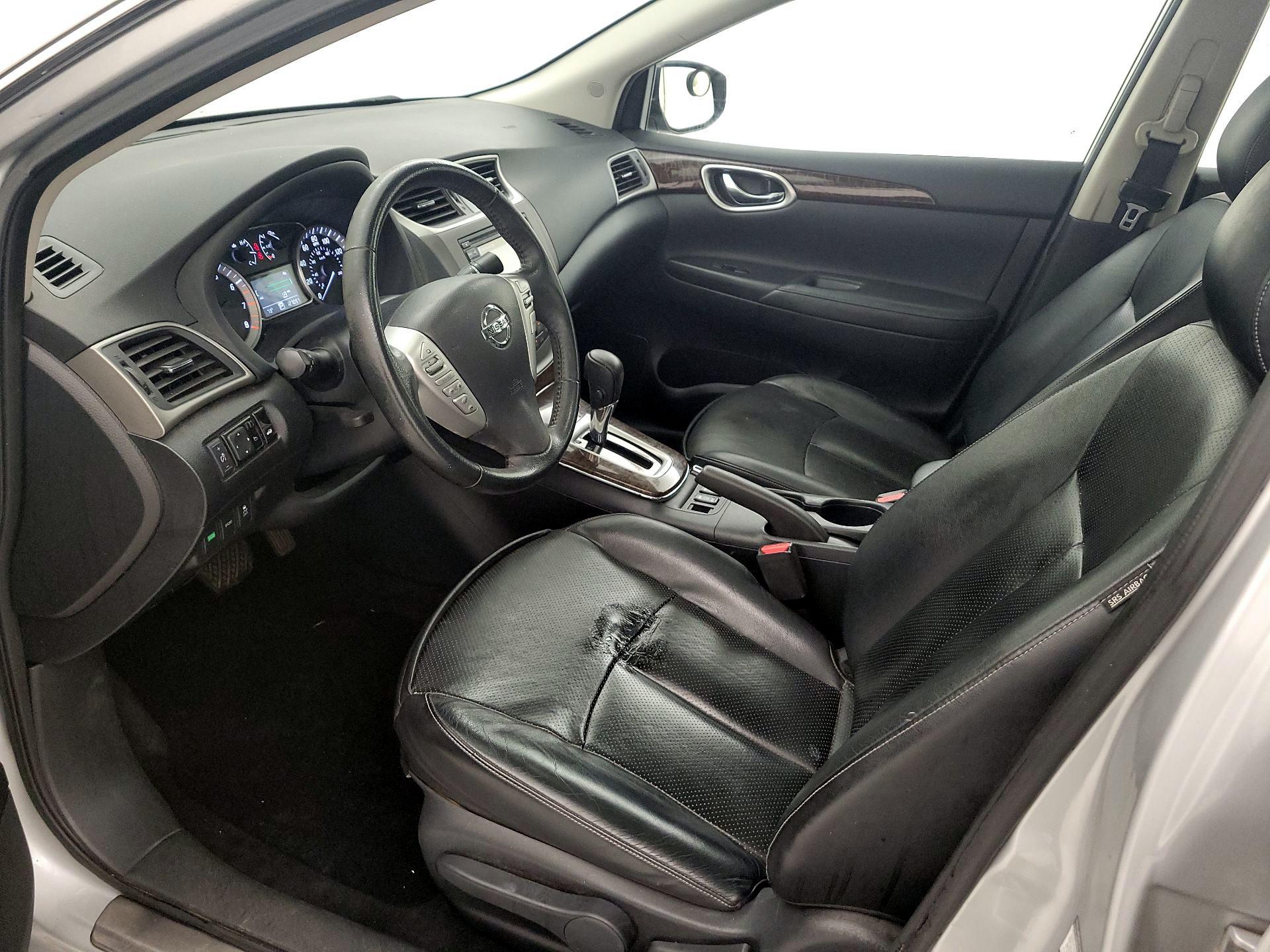 Thumbnail: 2014 Nissan Sentra - 11