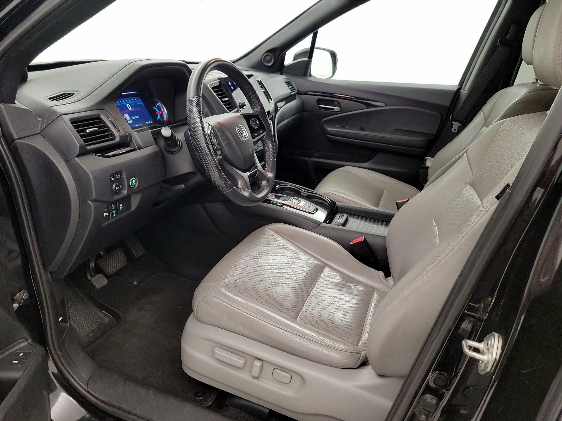 Thumbnail: 2019 Honda Passport - 11