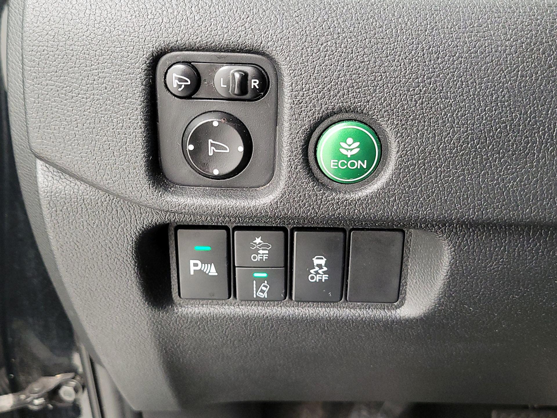 Thumbnail: 2019 Honda Passport - 13