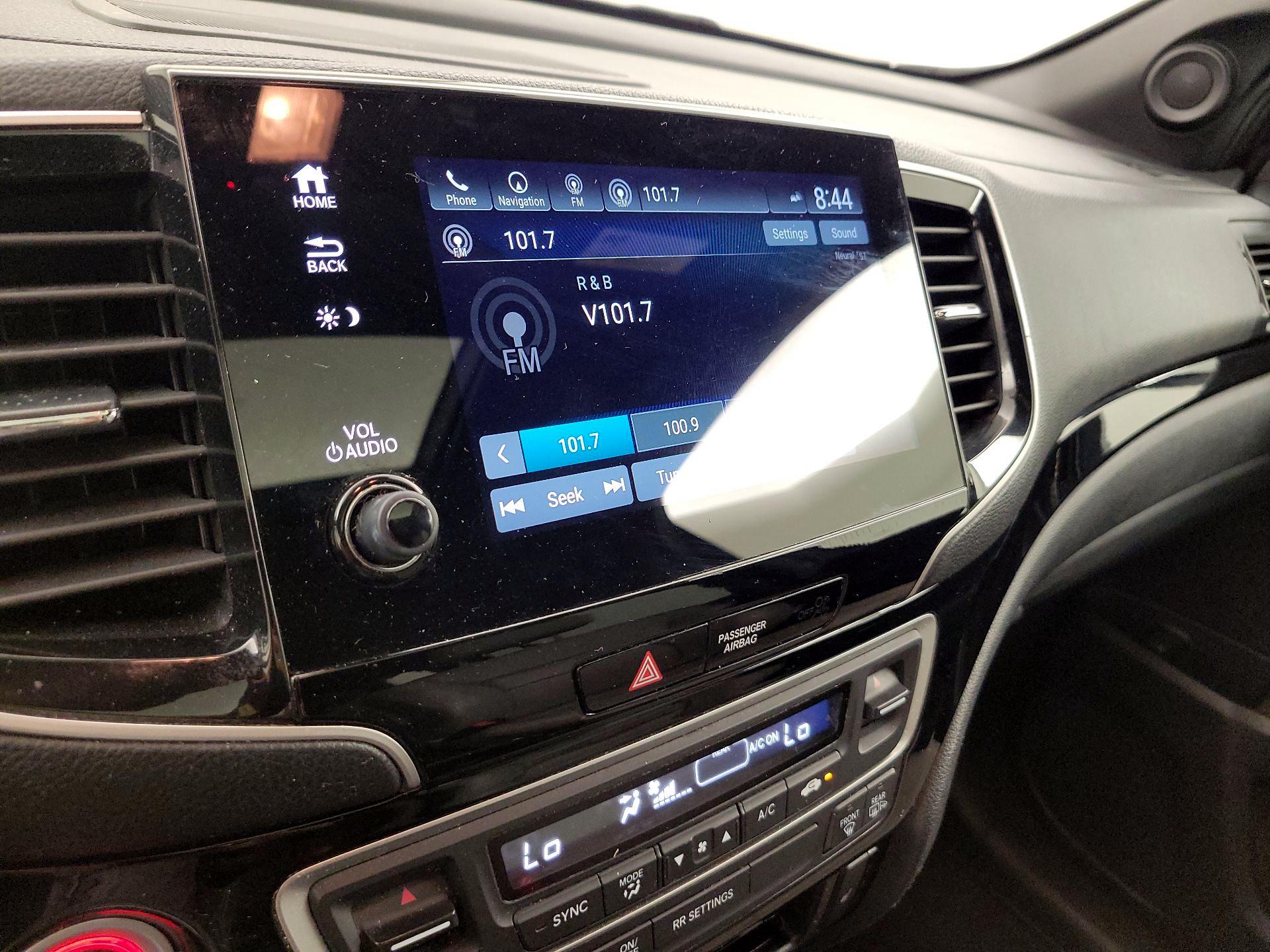 Thumbnail: 2019 Honda Passport - 16